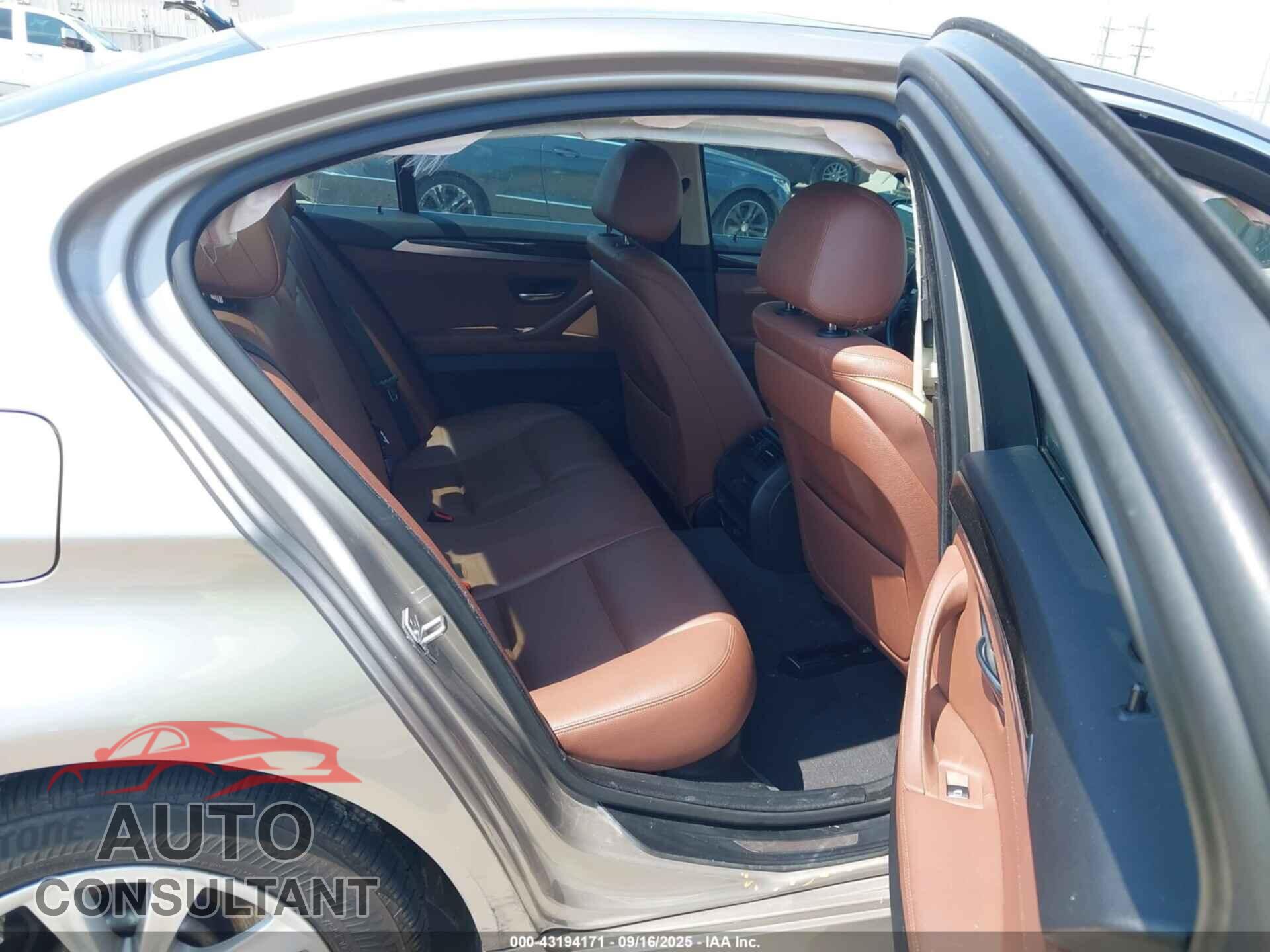 BMW 528I 2015 - WBA5A5C56FD522010