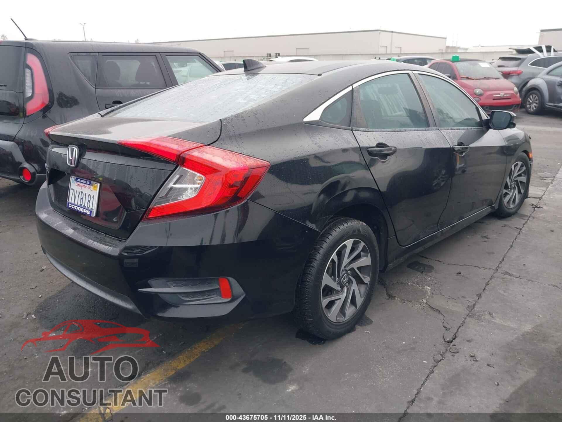 HONDA CIVIC 2017 - 19XFC2F77HE201298