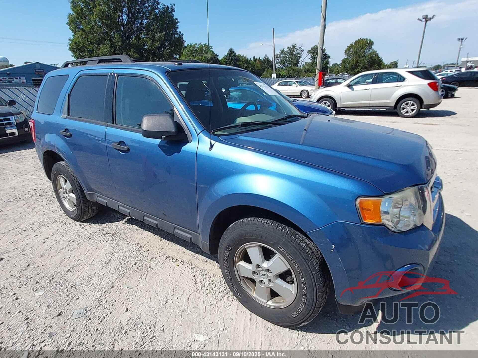 FORD ESCAPE 2009 - 1FMCU93769KA08213