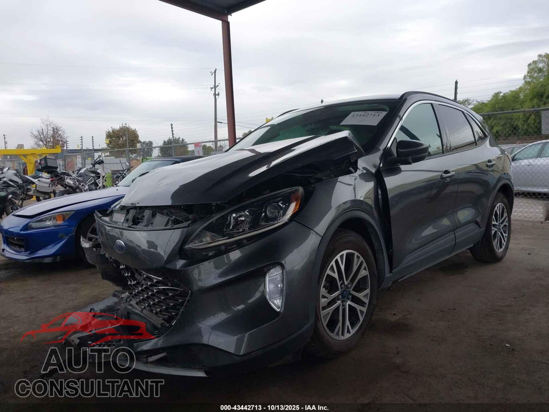 FORD ESCAPE 2020 - 1FMCU0H67LUA79542