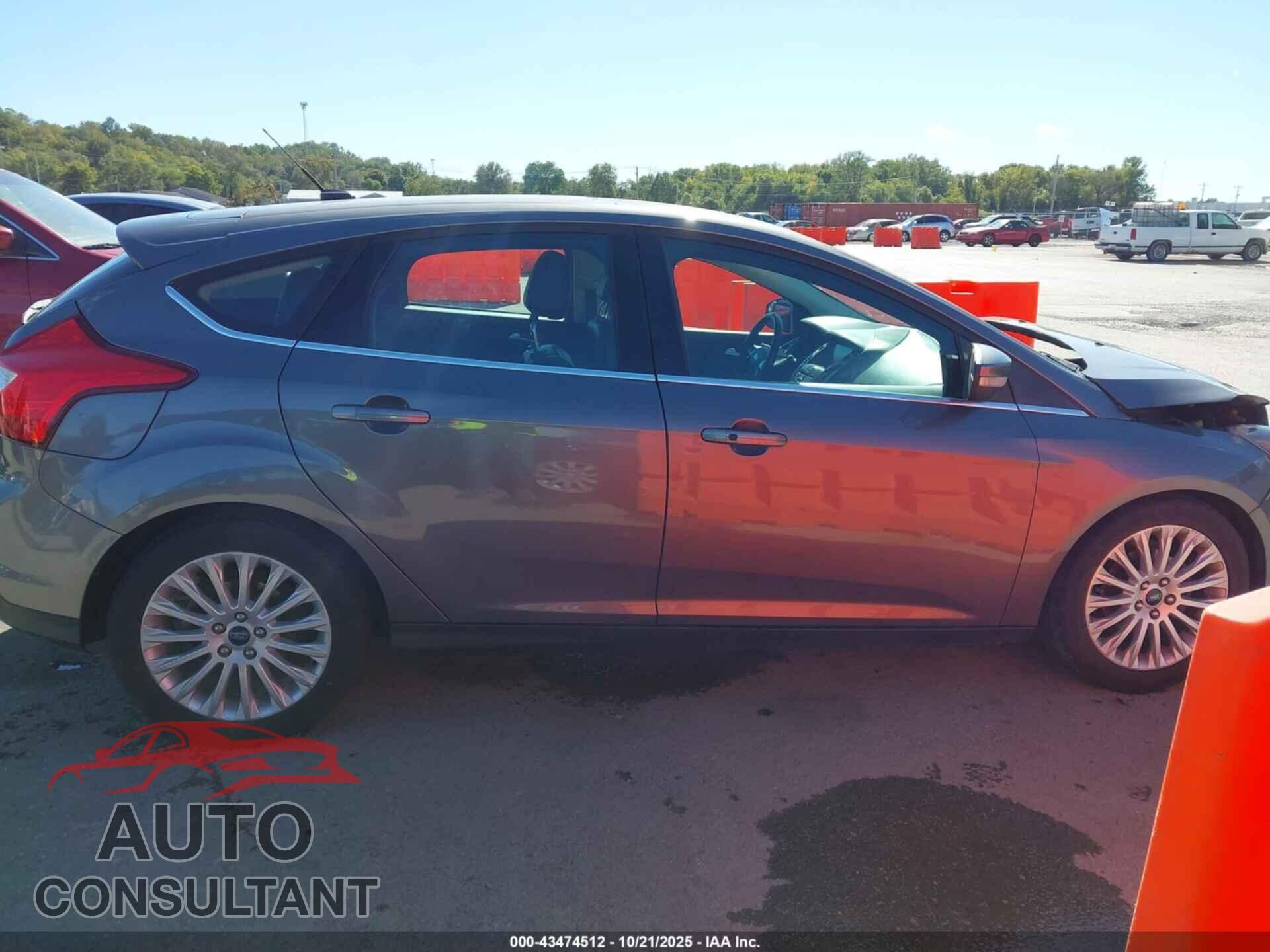 FORD FOCUS 2012 - 1FAHP3N28CL366579