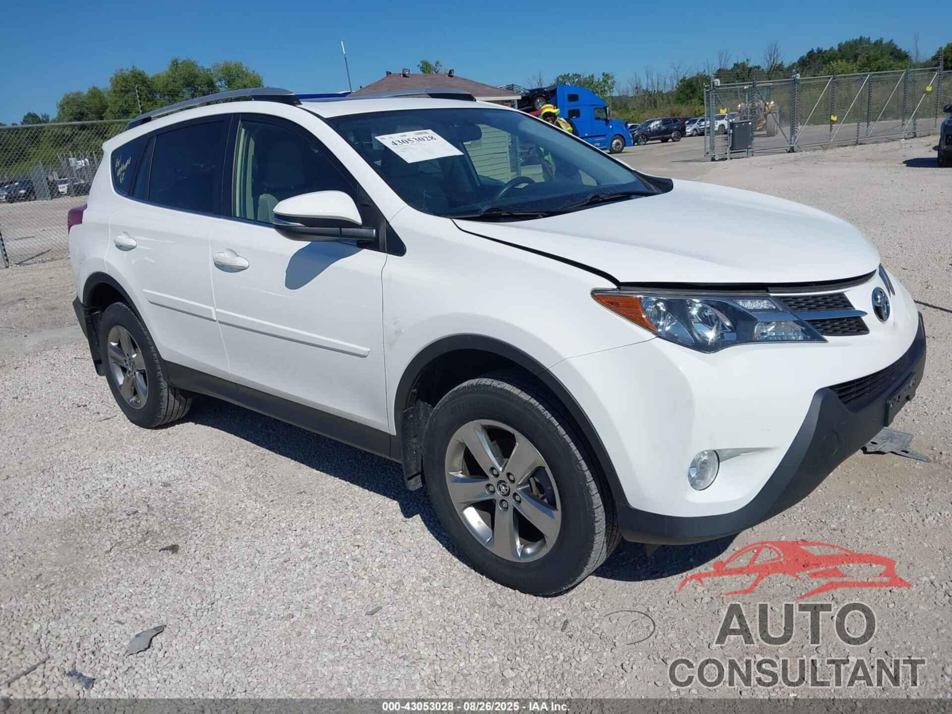 TOYOTA RAV4 2015 - JTMWFREV9FJ048438