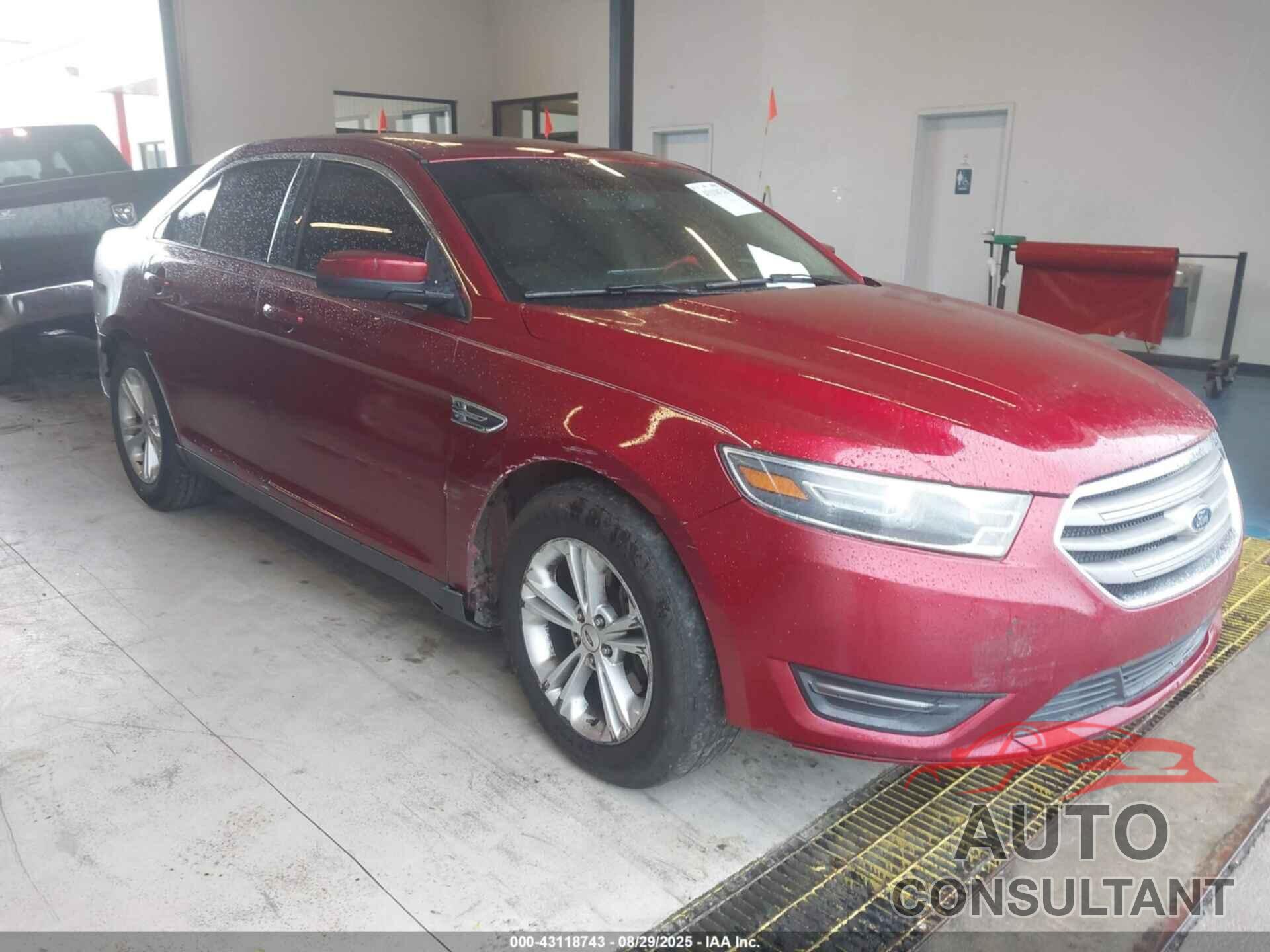 FORD TAURUS 2015 - 1FAHP2E89FG167357