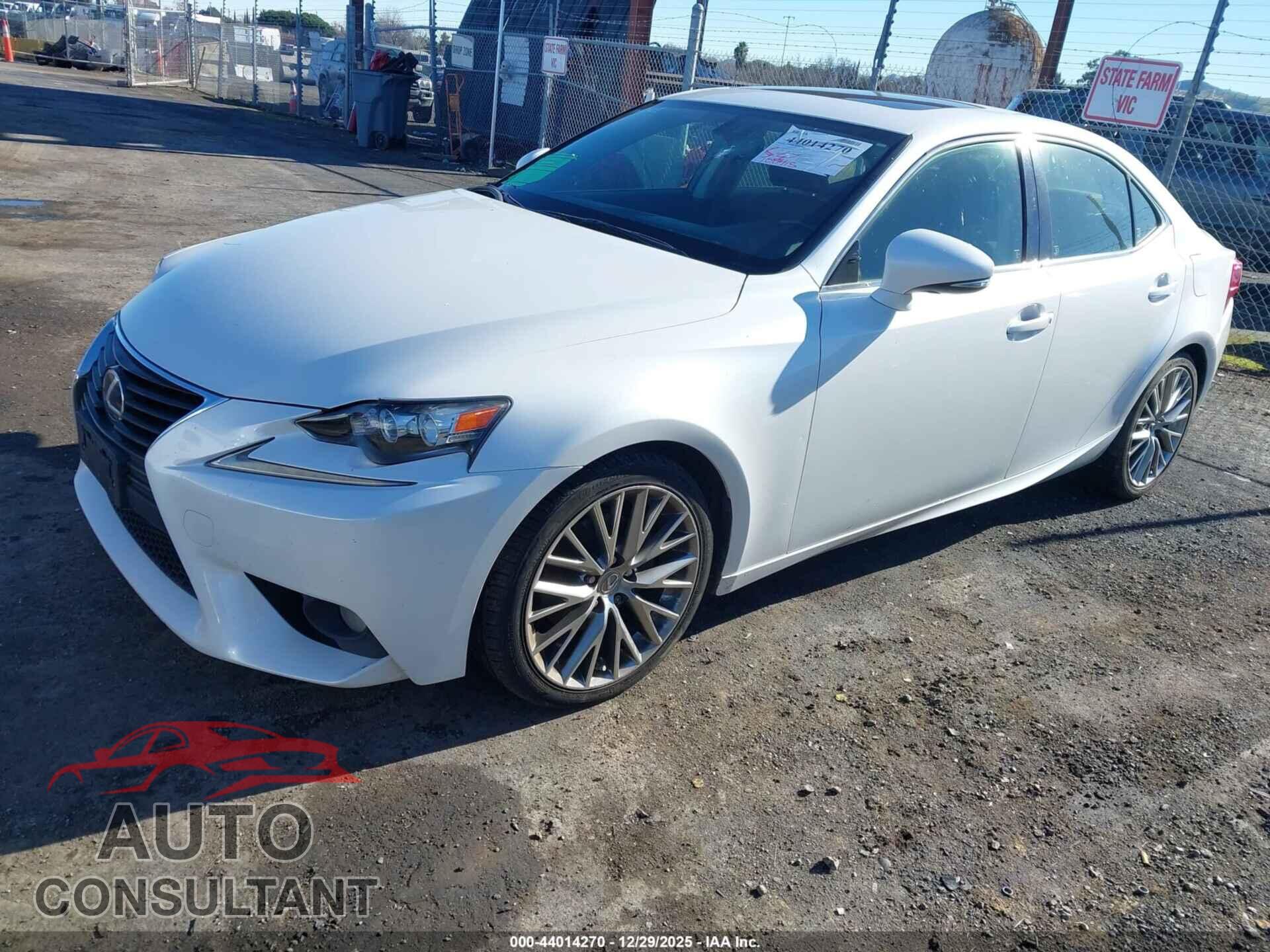 LEXUS IS 250 2014 - JTHBF1D28E5033698