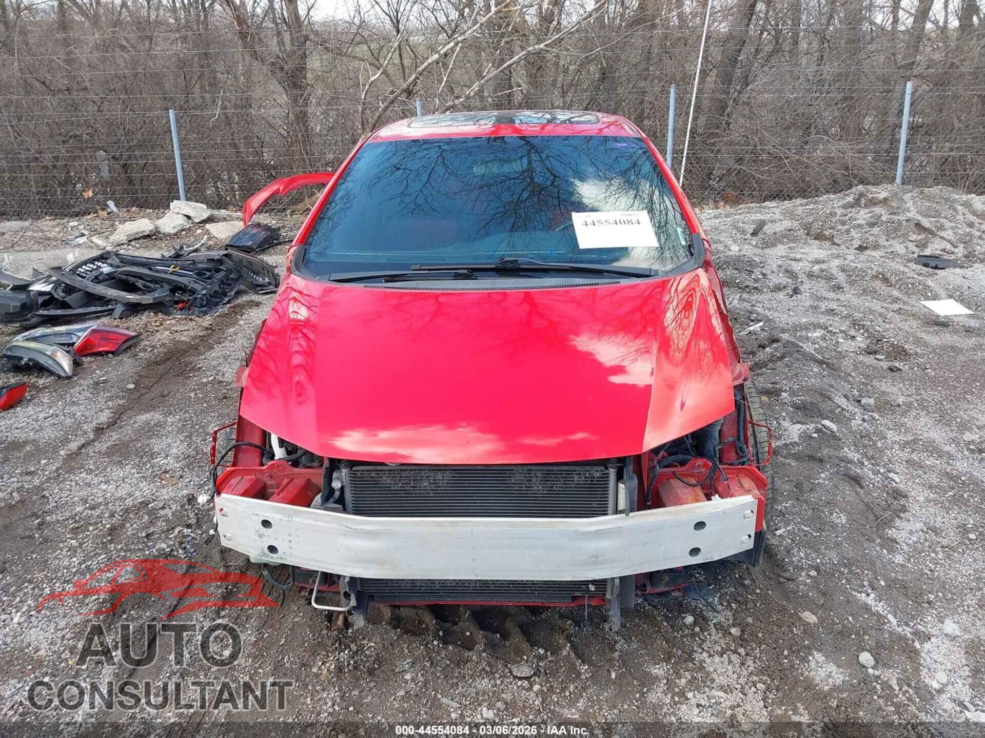 HONDA CIVIC 2015 - 2HGFB6E53FH700404