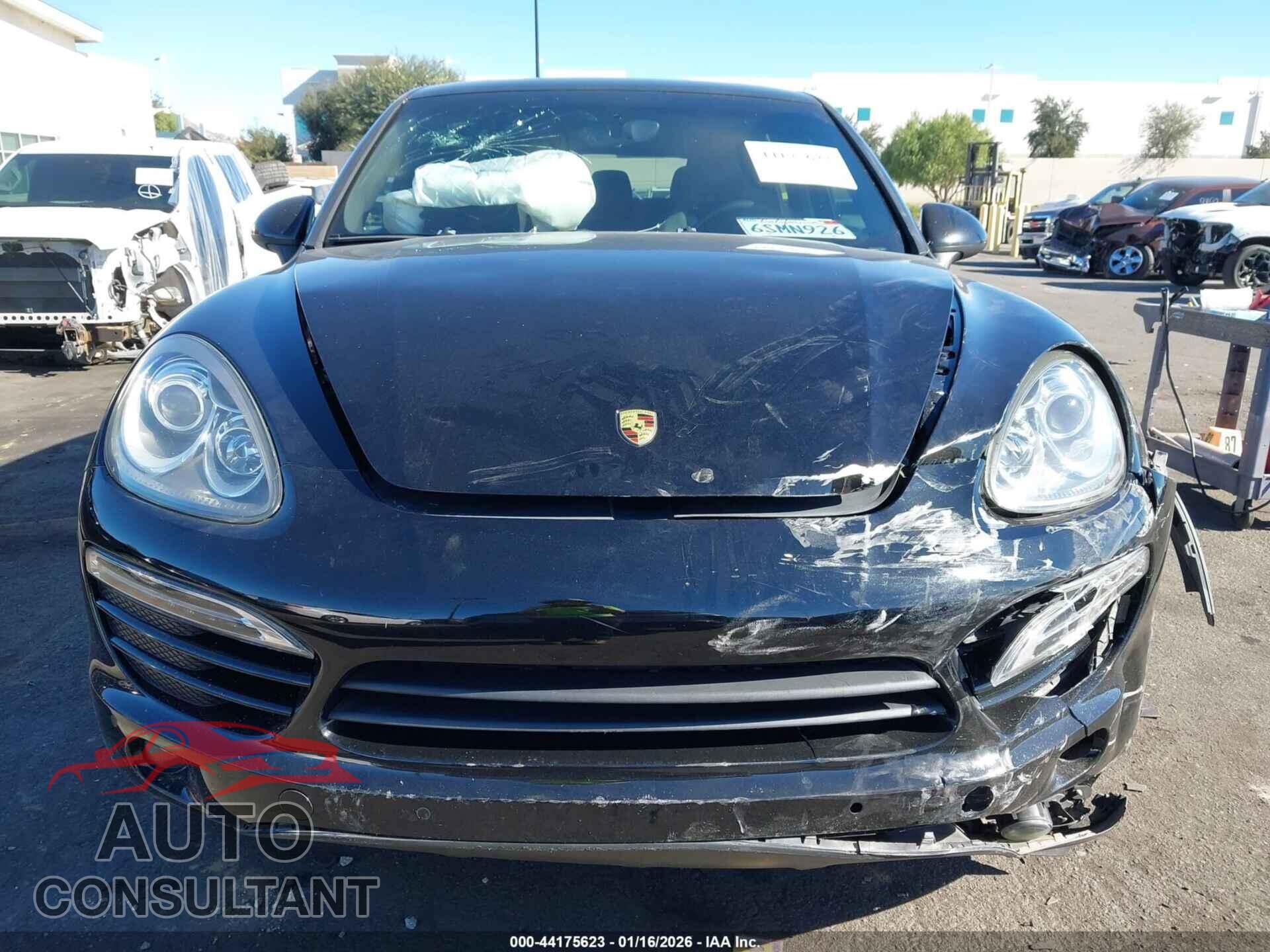 PORSCHE CAYENNE 2012 - WP1AA2A25CLA00543