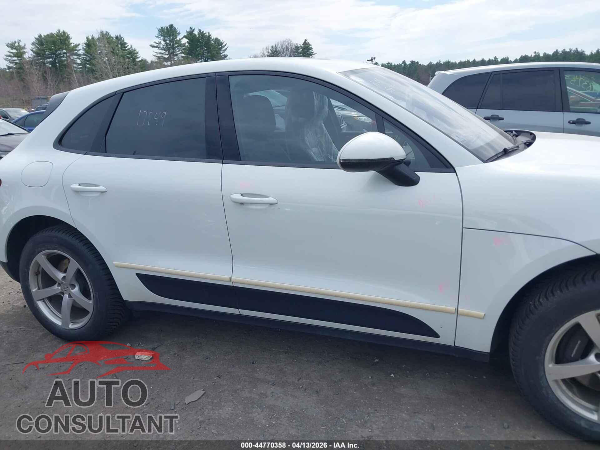 PORSCHE MACAN 2017 - WP1AA2A5XHLB05855