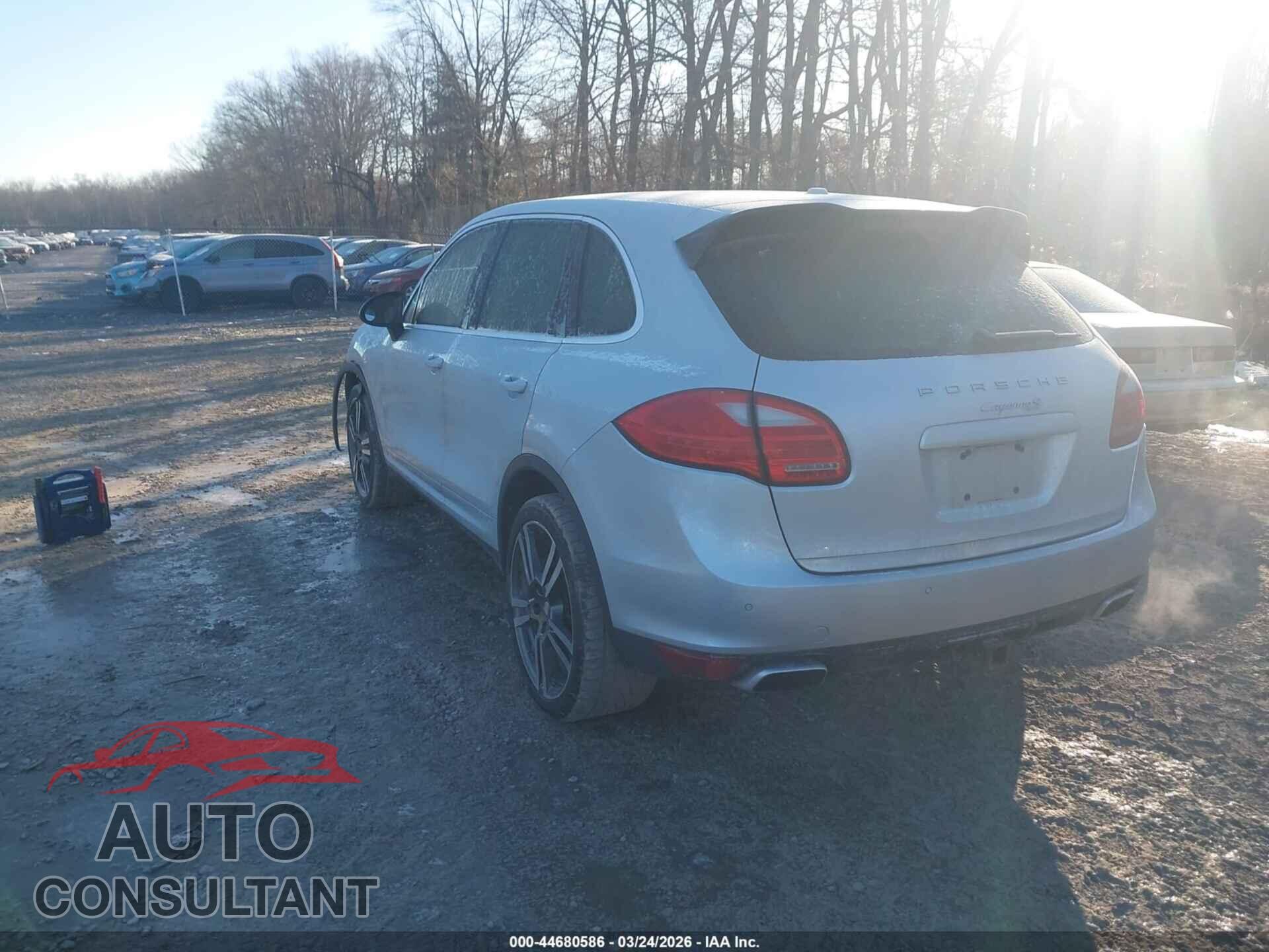 PORSCHE CAYENNE 2013 - WP1AA2A21DLA01044