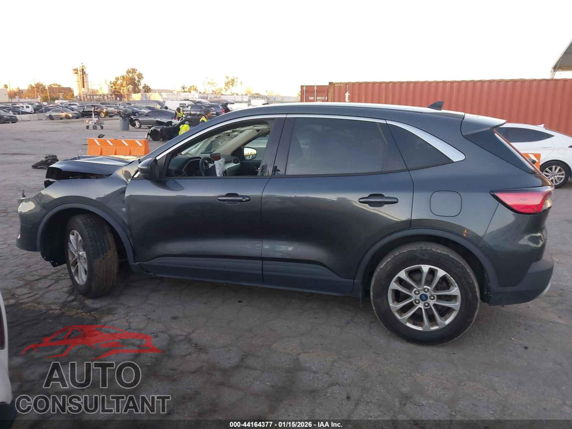 FORD ESCAPE 2020 - 1FMCU0G68LUA35325