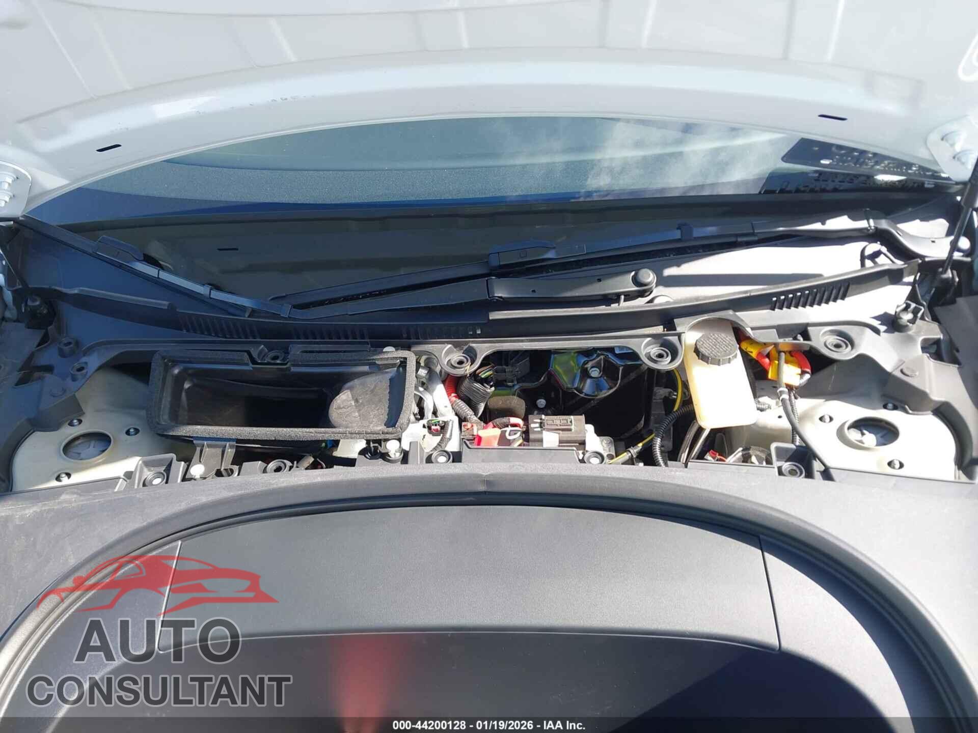 TESLA MODEL 3 2024 - 5YJ3E1EA8RF750623