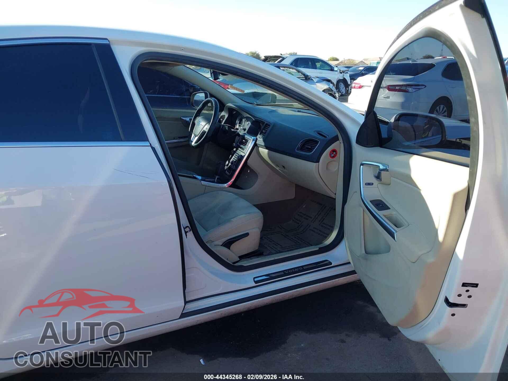 VOLVO S60 2012 - YV1622FS9C2024938