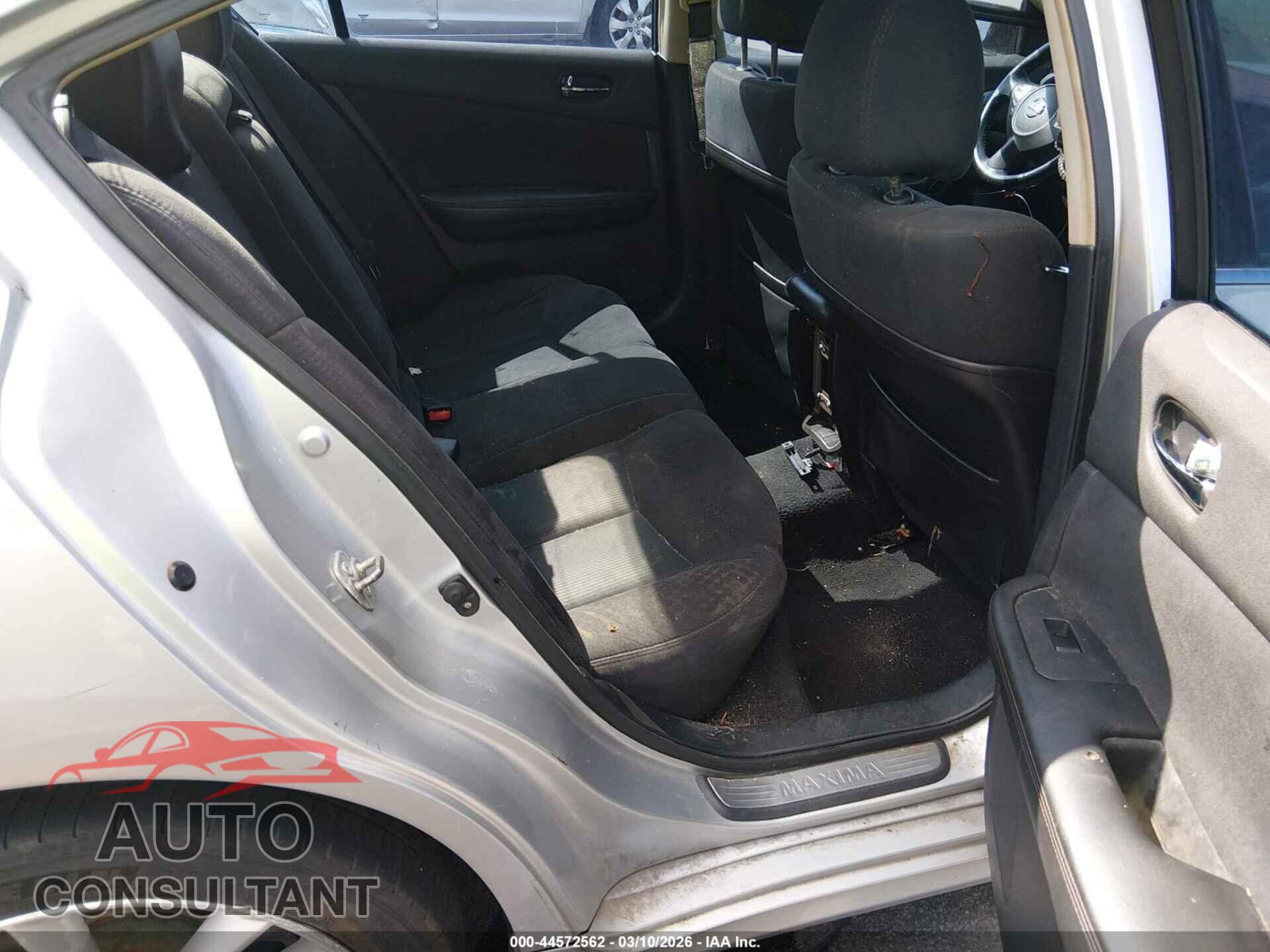NISSAN MAXIMA 2013 - 1N4AA5AP1DC804327