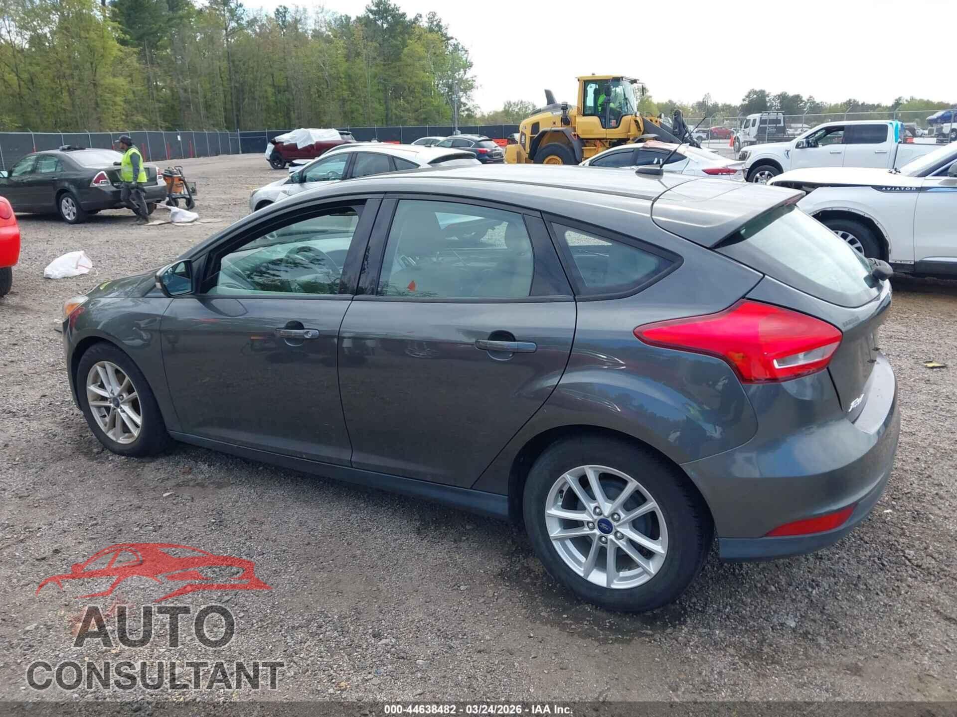 FORD FOCUS 2017 - 1FADP3K2XHL200901