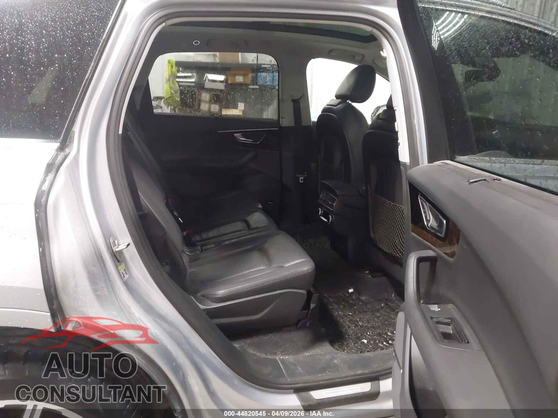 AUDI Q7 2017 - WA1VAAF71HD033536
