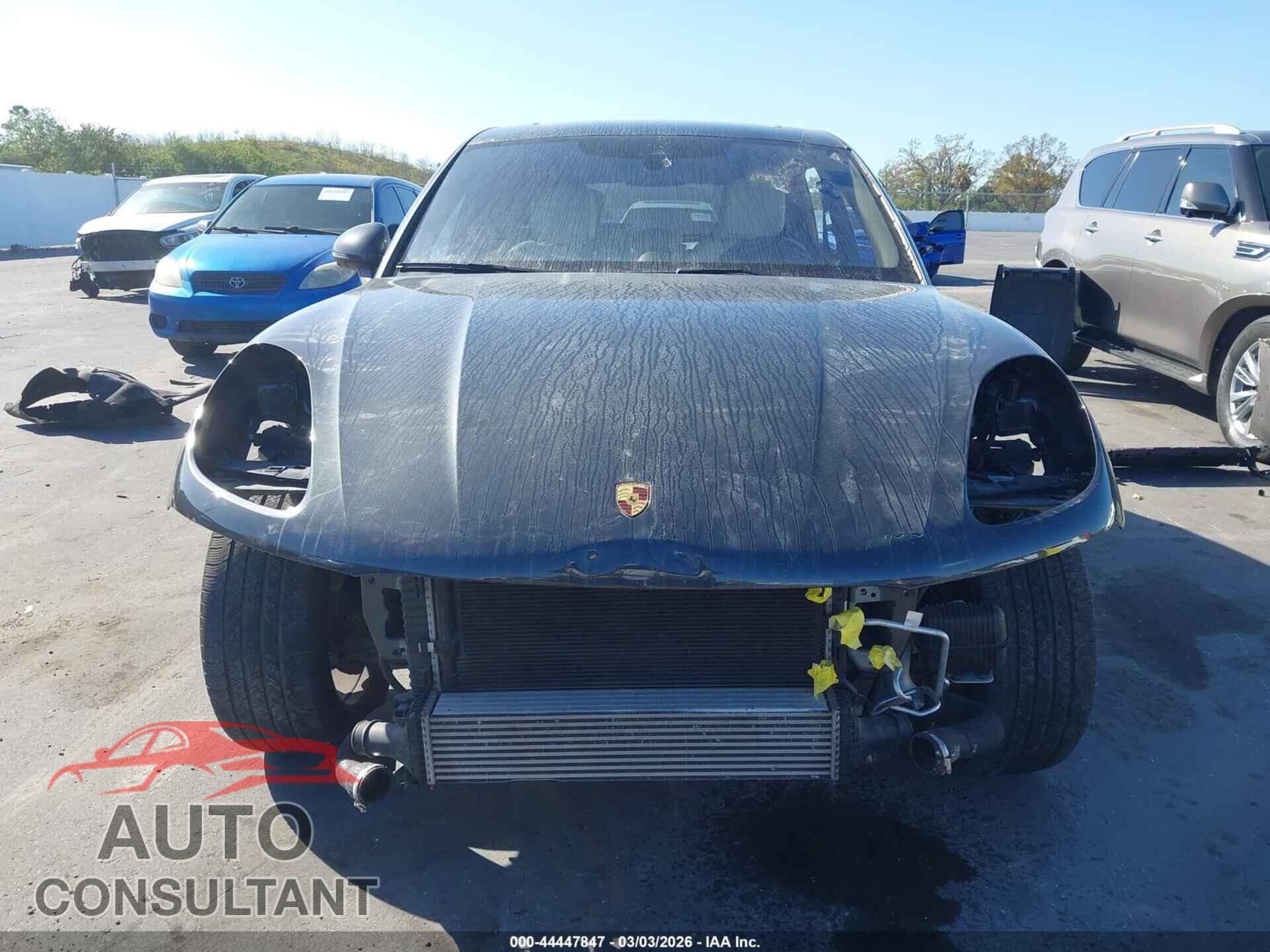 PORSCHE MACAN 2021 - WP1AA2A57MLB01076