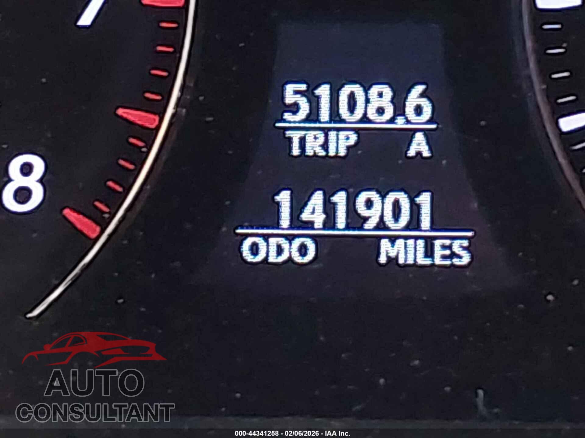 LEXUS LS 460 2012 - JTHBL5EF8C5112139