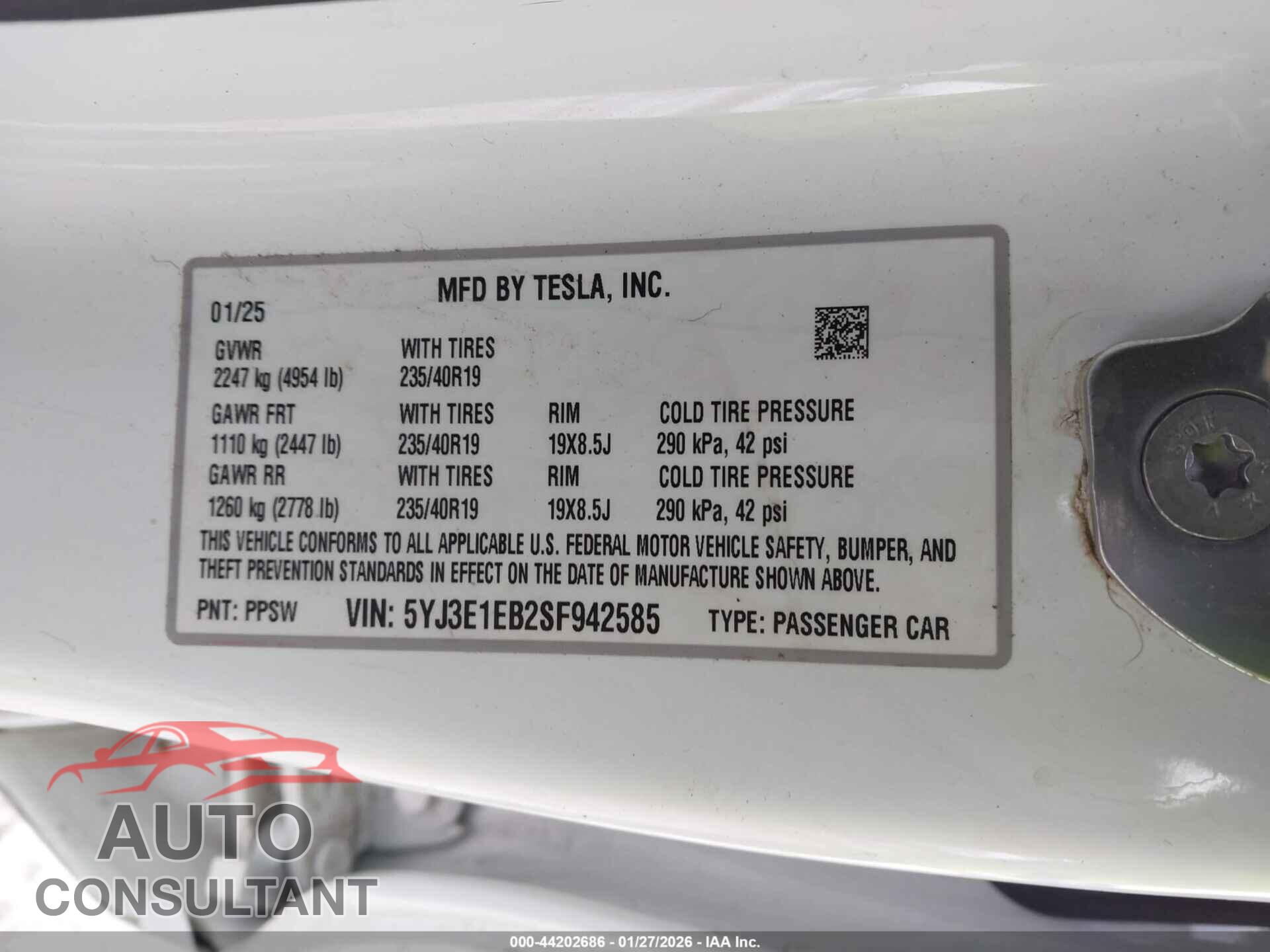 TESLA MODEL 3 2025 - 5YJ3E1EB2SF942585
