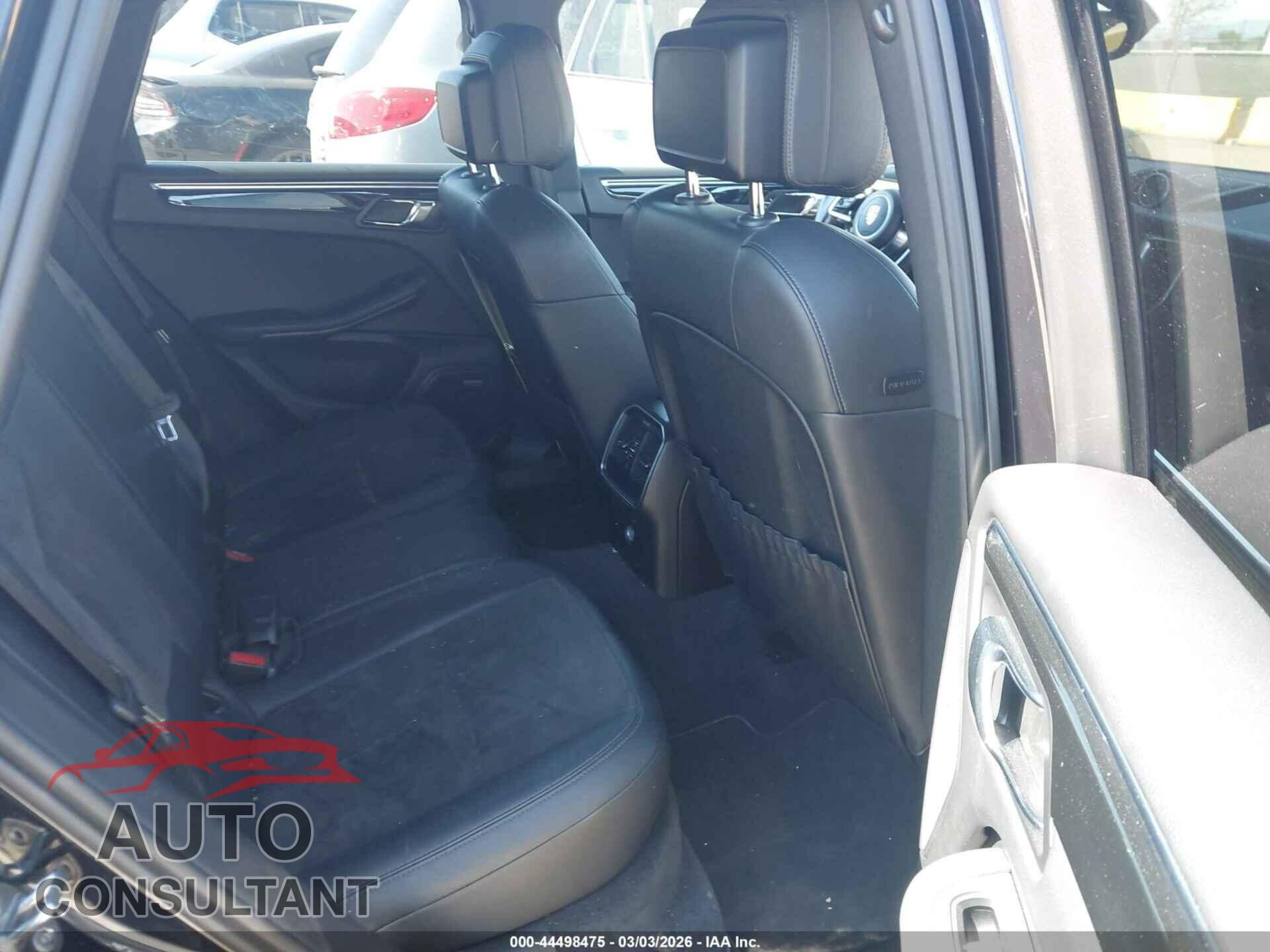 PORSCHE MACAN 2016 - WP1AB2A52GLB42328