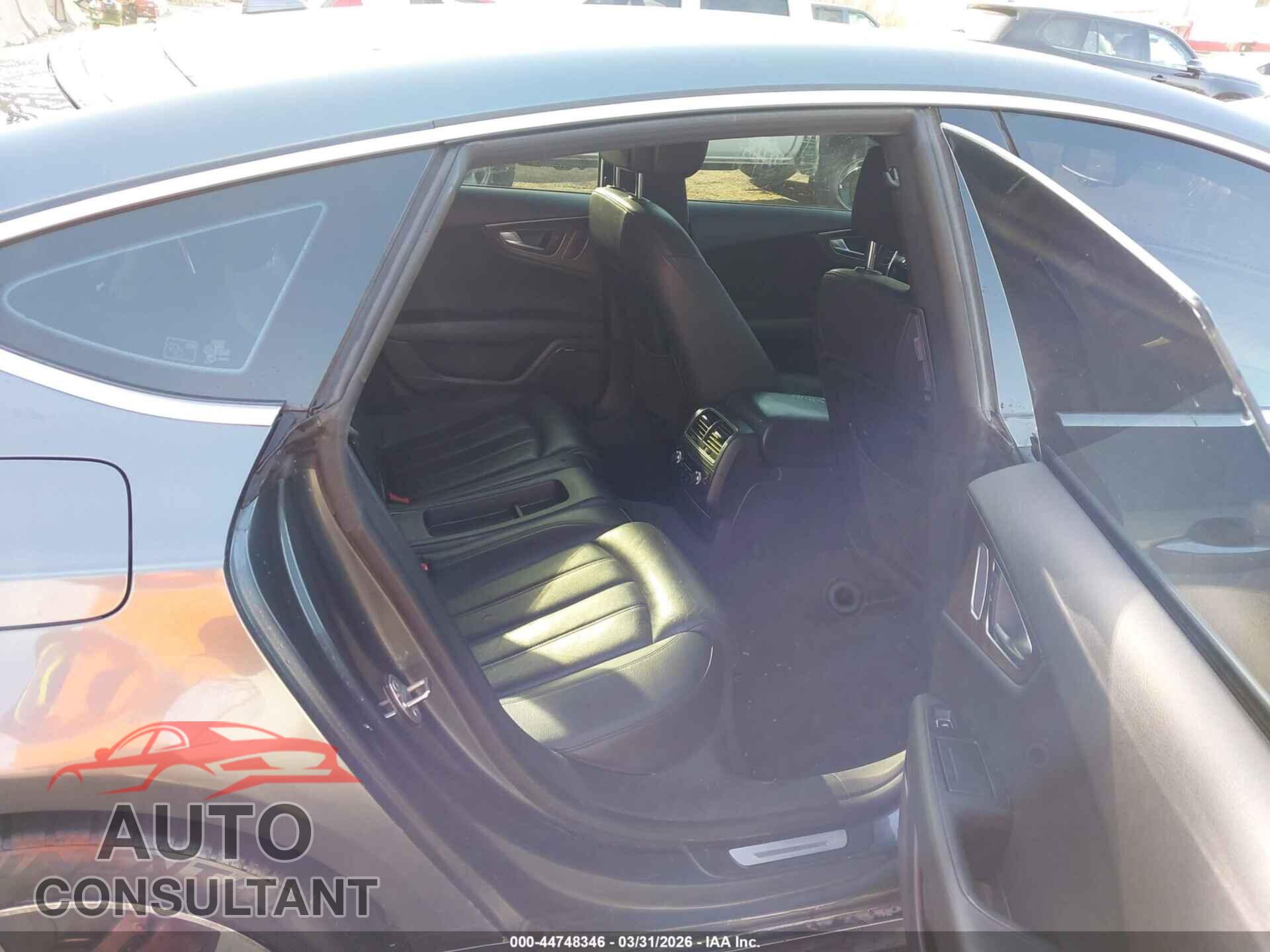 AUDI A7 2013 - WAU2GAFC1DN081043