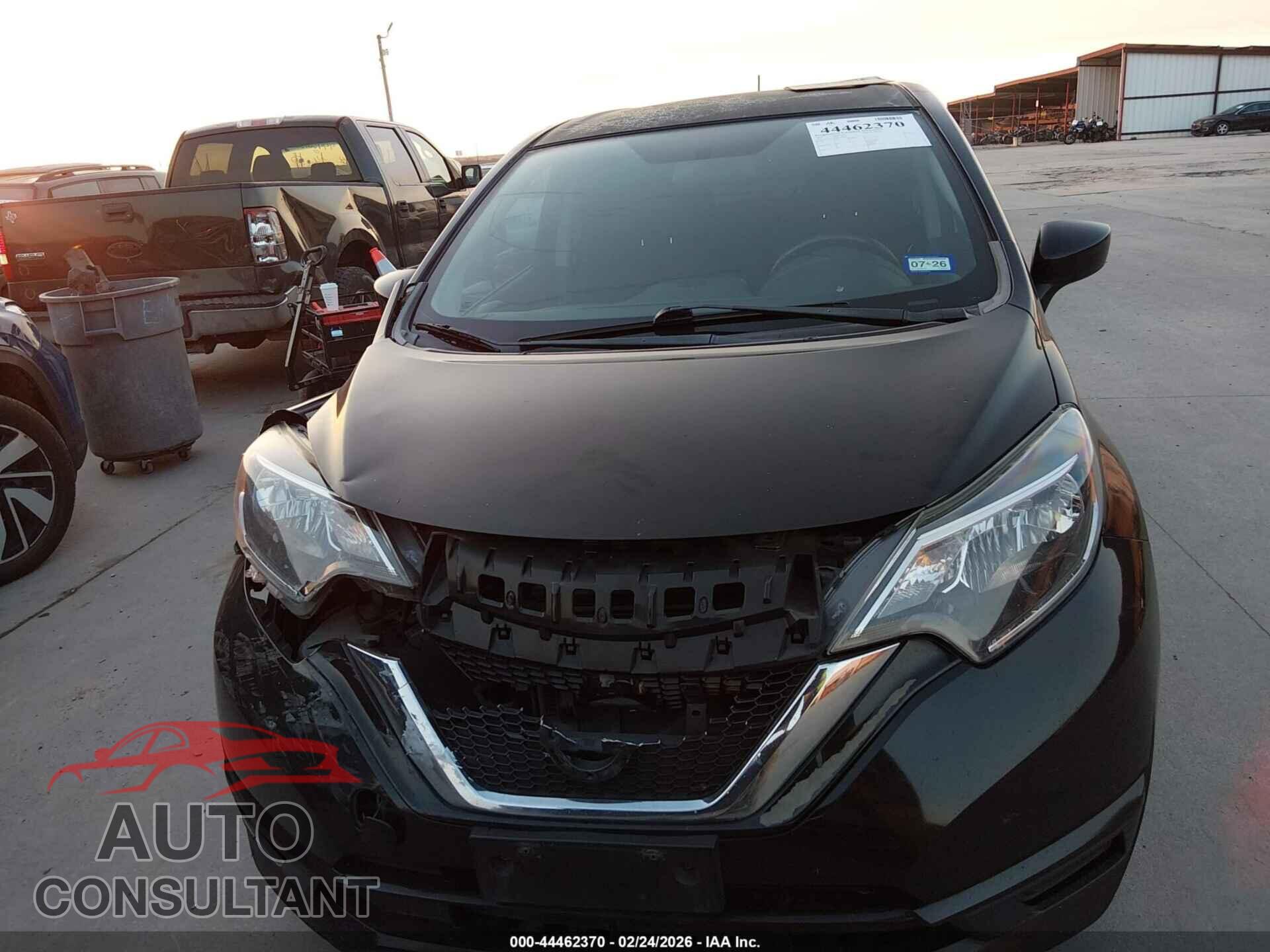 NISSAN VERSA NOTE 2017 - 3N1CE2CP8HL369645