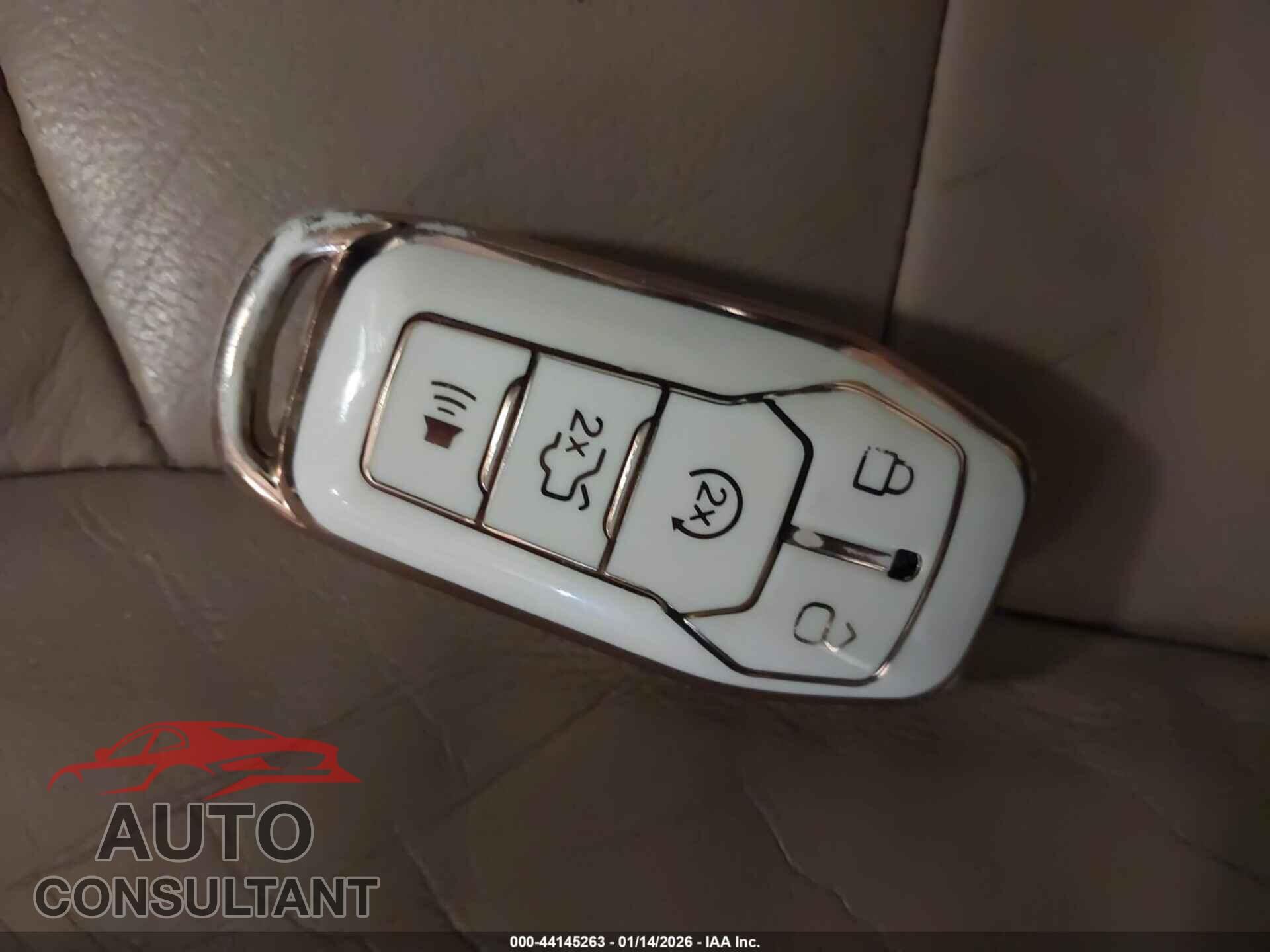 FORD EXPLORER 2017 - 1FM5K8D80HGD84598