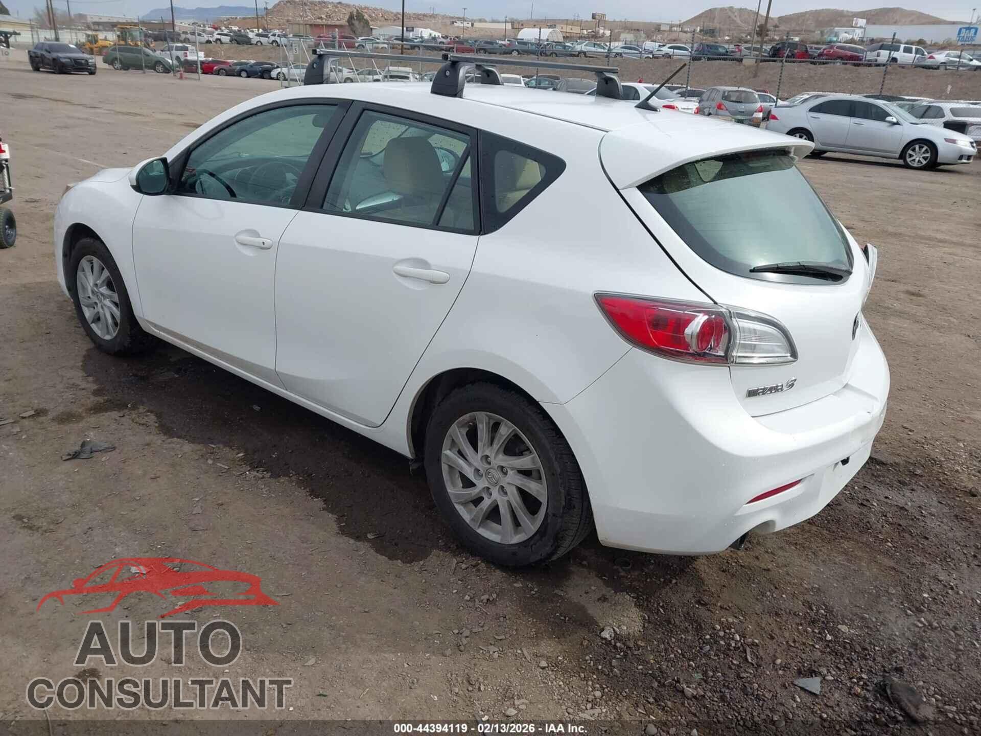 MAZDA MAZDA3 2012 - JM1BL1L79C1663192