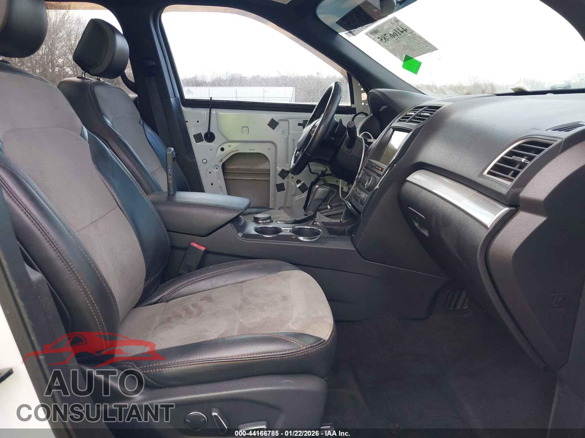 FORD EXPLORER 2017 - 1FM5K8D86HGD01630