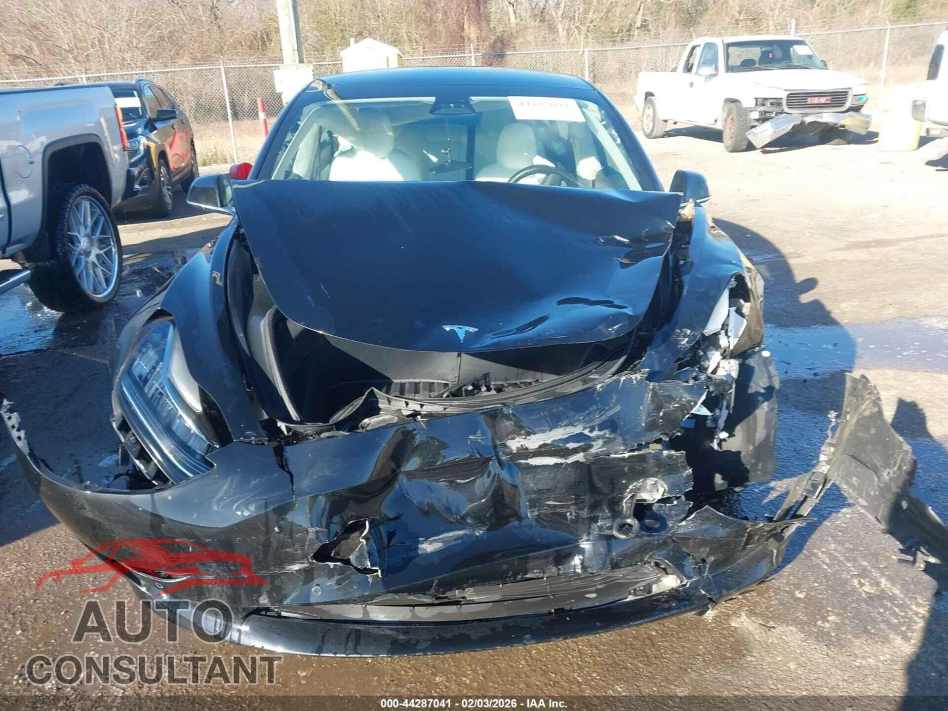 TESLA MODEL 3 2020 - 5YJ3E1EA5LF808372