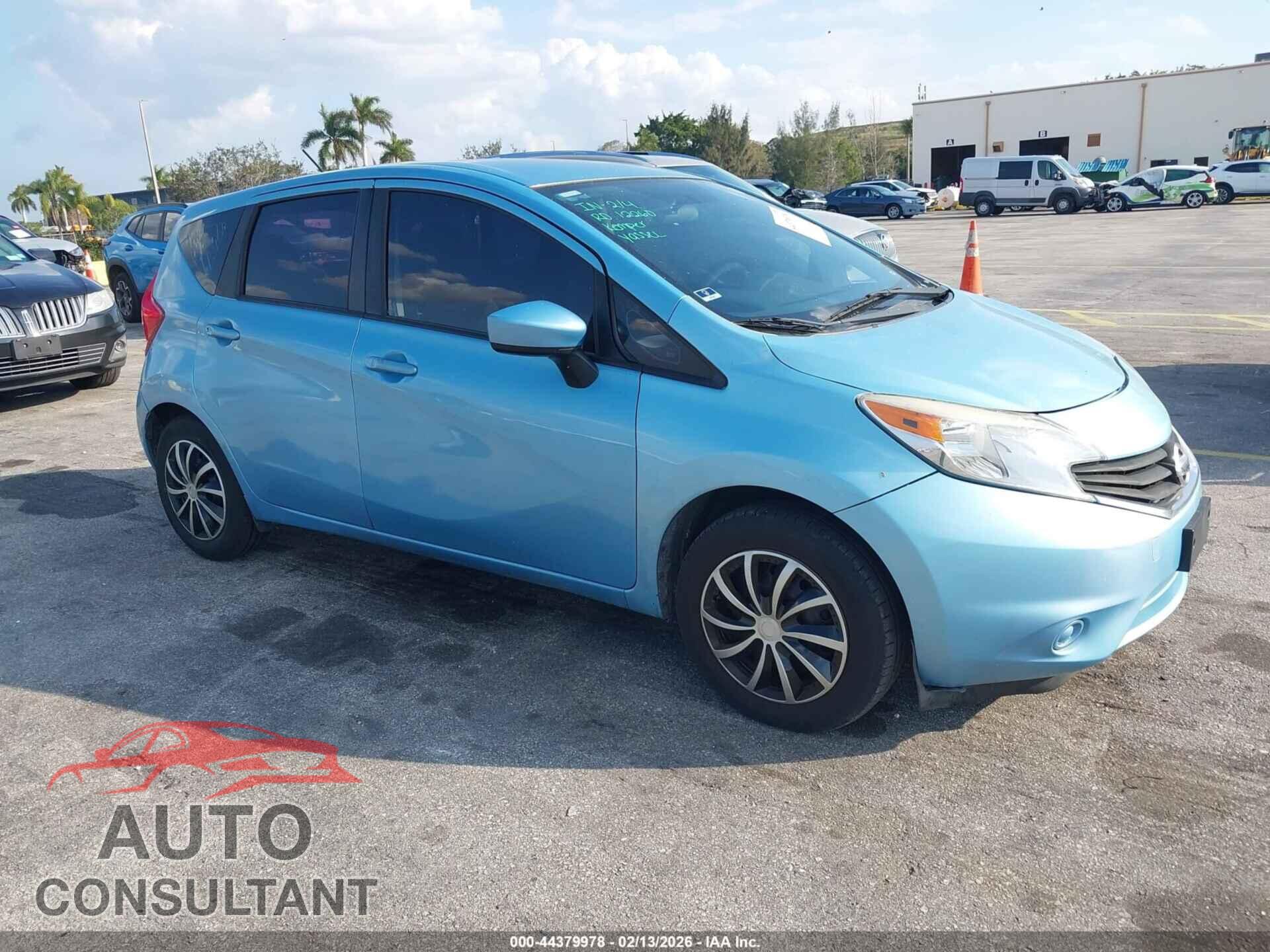NISSAN VERSA NOTE 2015 - 3N1CE2CP0FL381933