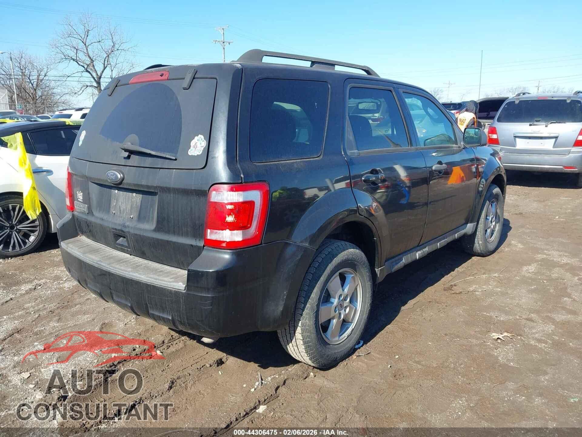 FORD ESCAPE 2010 - 1FMCU0D73AKB29103