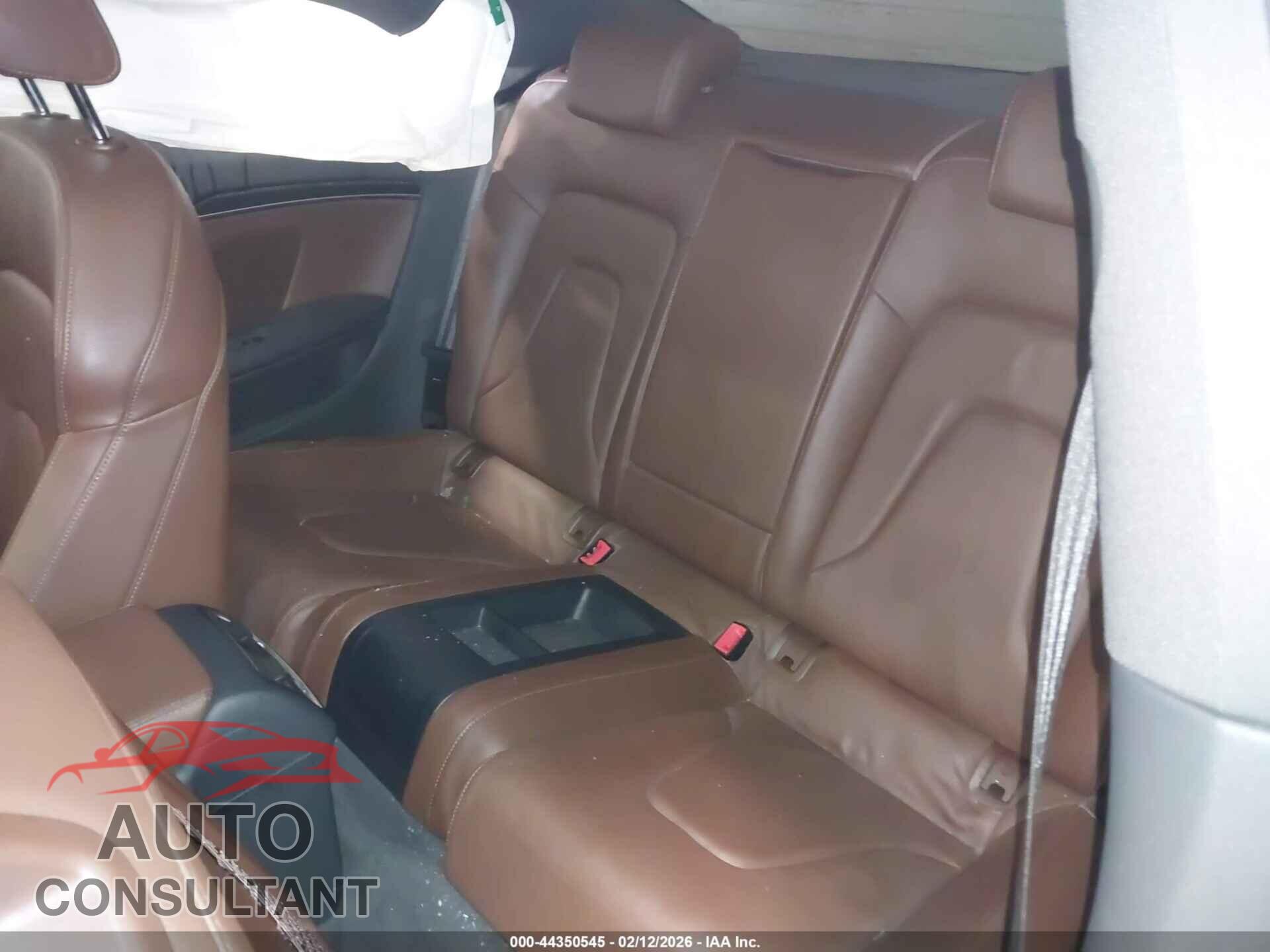 AUDI A5 2015 - WAUMFAFR0FA044592