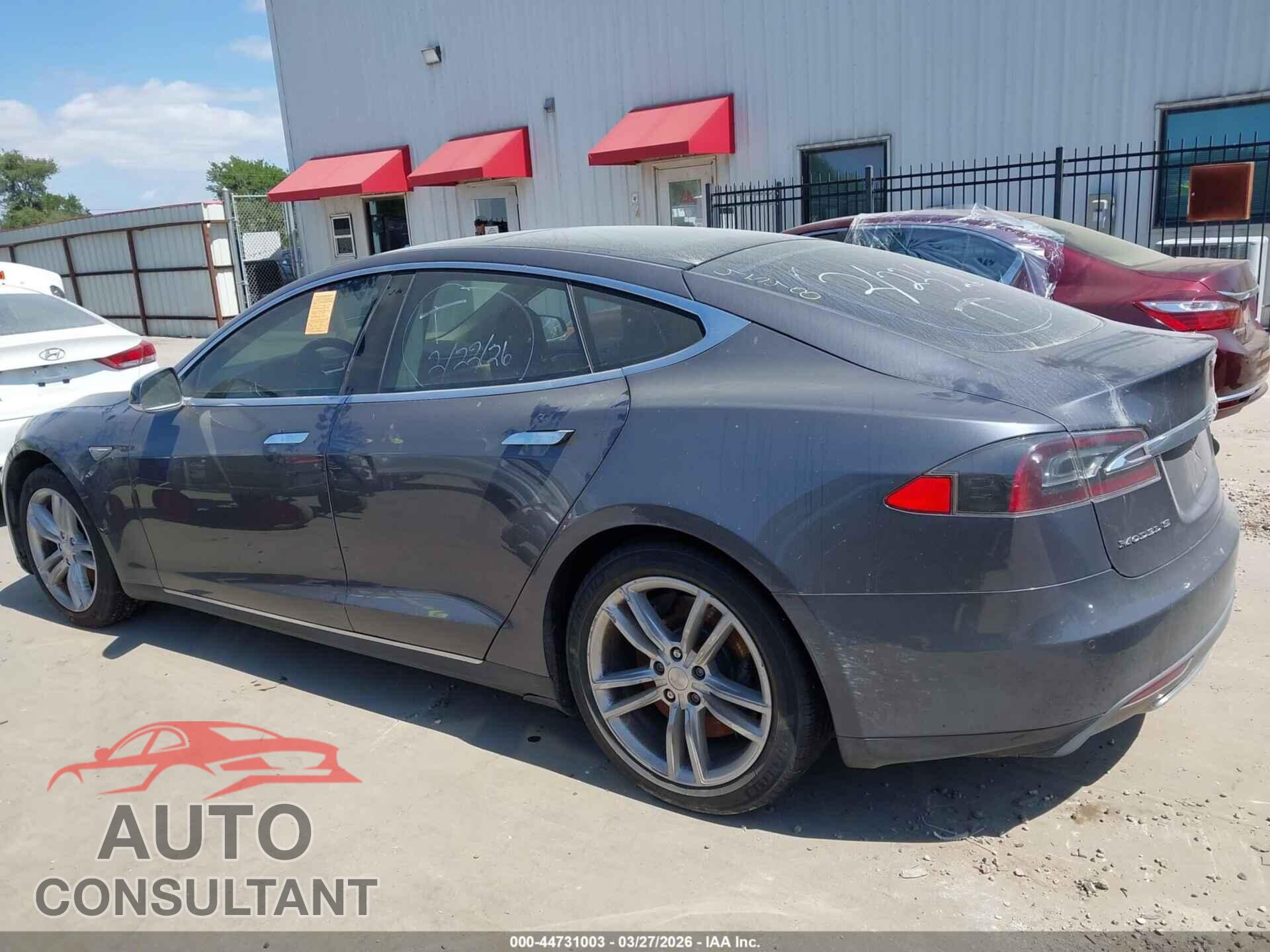 TESLA MODEL S 2014 - 5YJSA1S15EFP64548