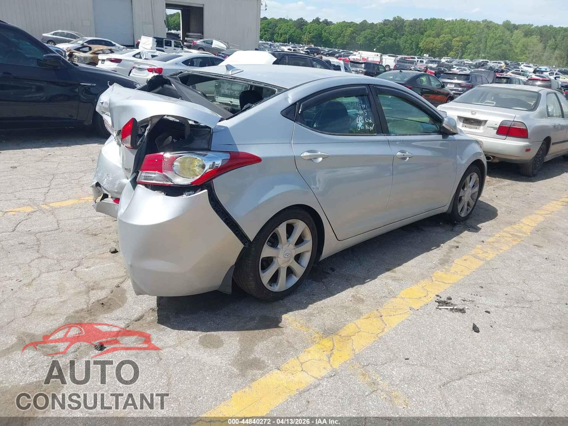 HYUNDAI ELANTRA 2013 - 5NPDH4AE6DH283895