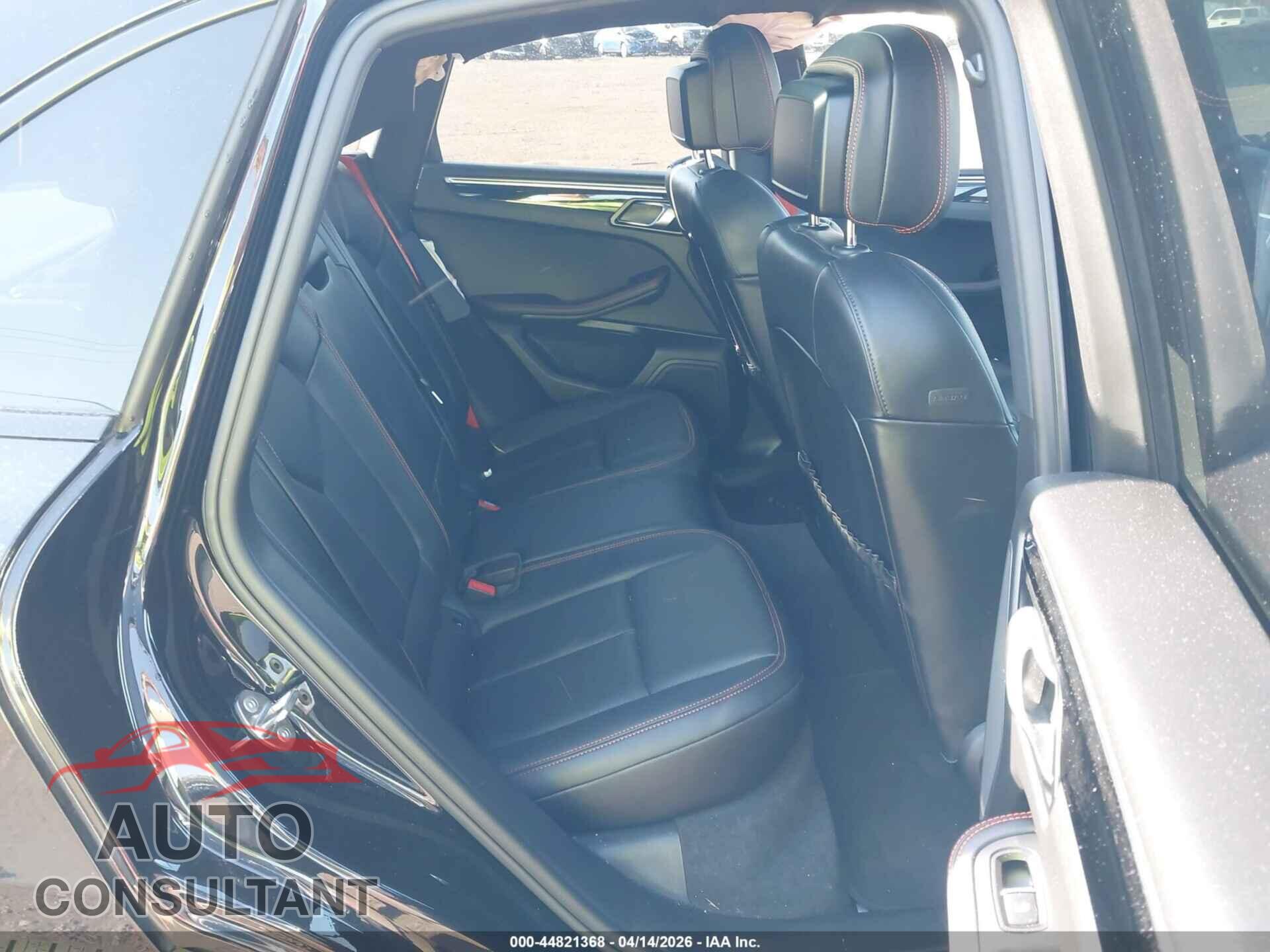 PORSCHE MACAN 2023 - WP1AA2A55PLB16308