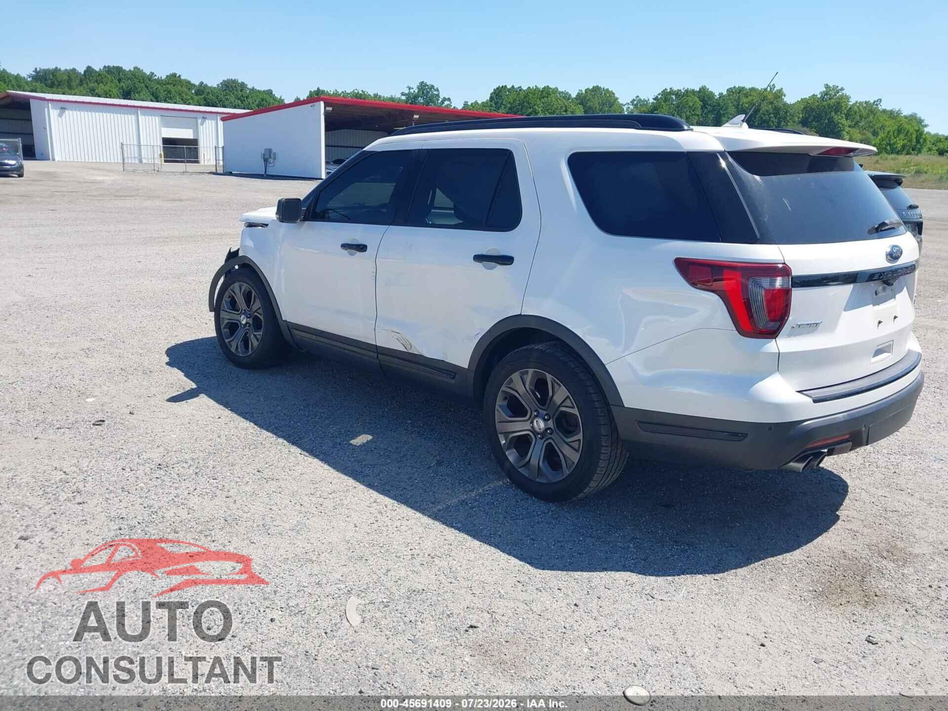 FORD EXPLORER 2018 - 1FM5K8GT9JGB38235