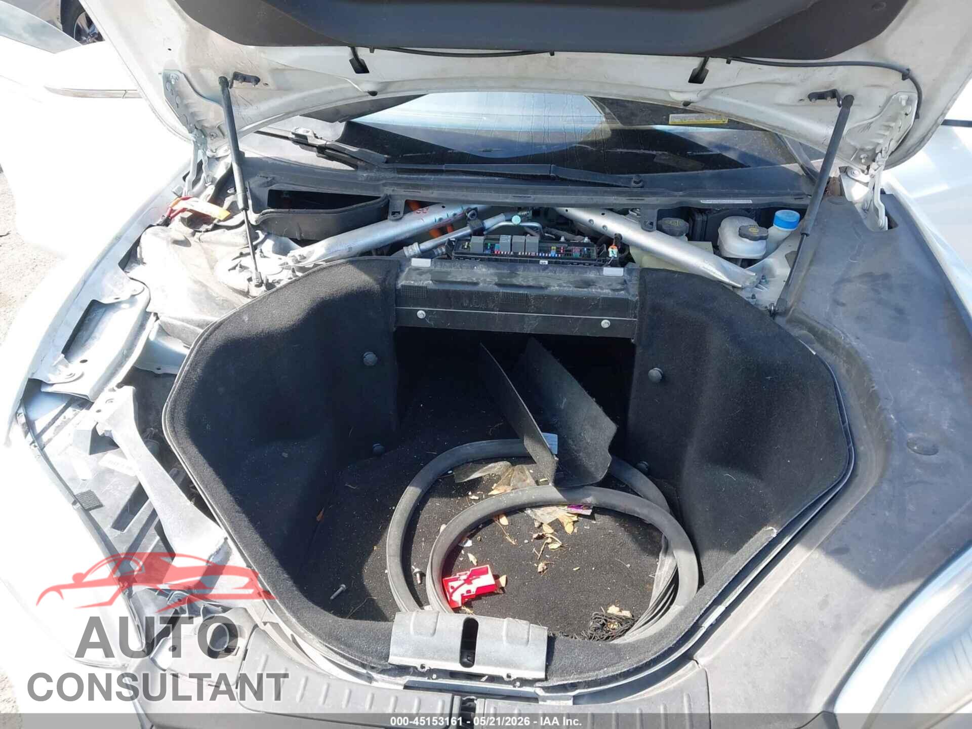 TESLA MODEL S 2015 - 5YJSA1E10FF106889