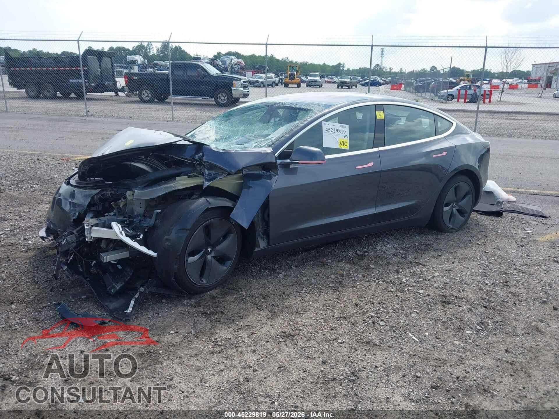 TESLA MODEL 3 2018 - 5YJ3E1EA2JF057969