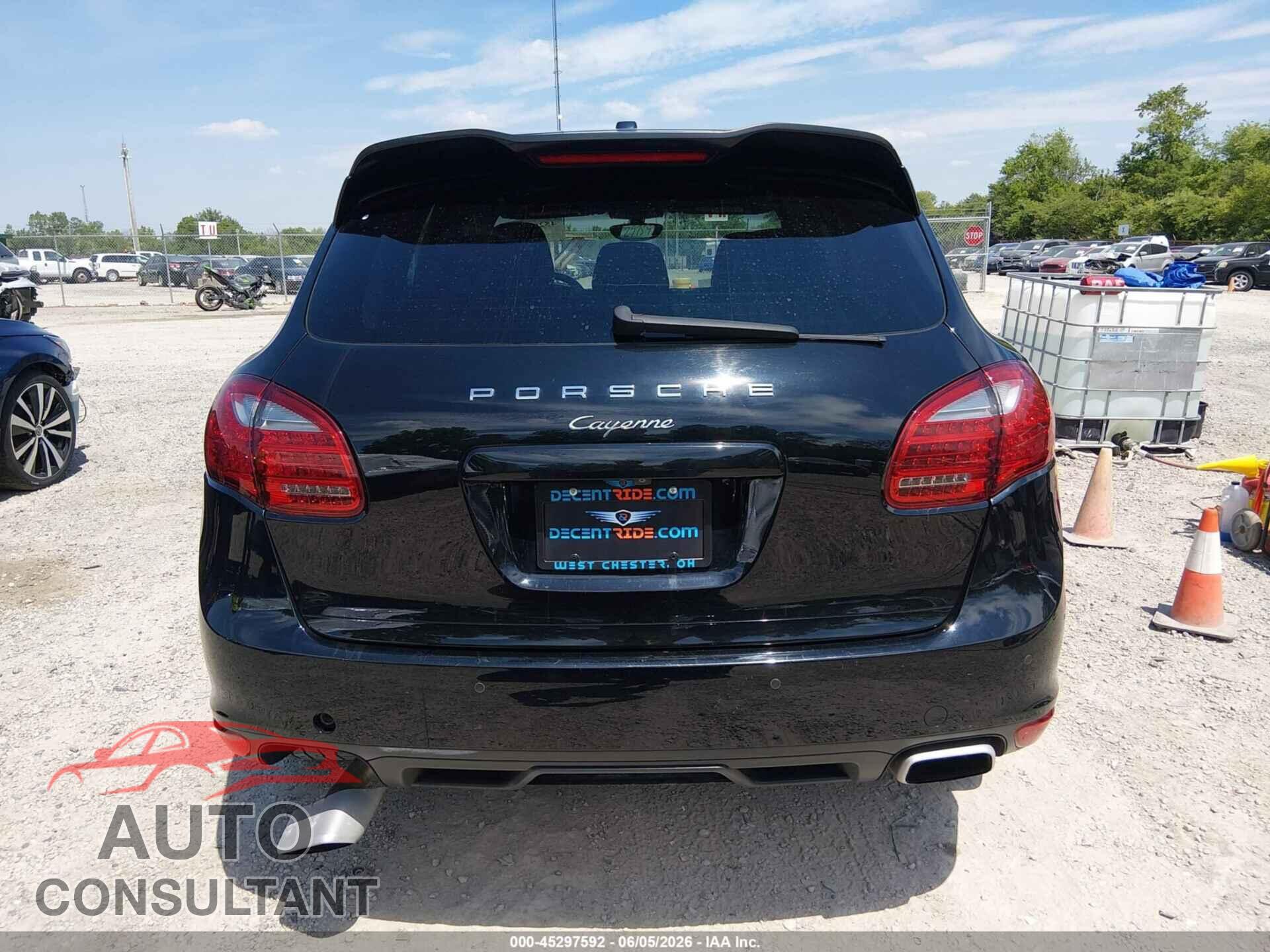 PORSCHE CAYENNE 2012 - WP1AA2A25CLA11882