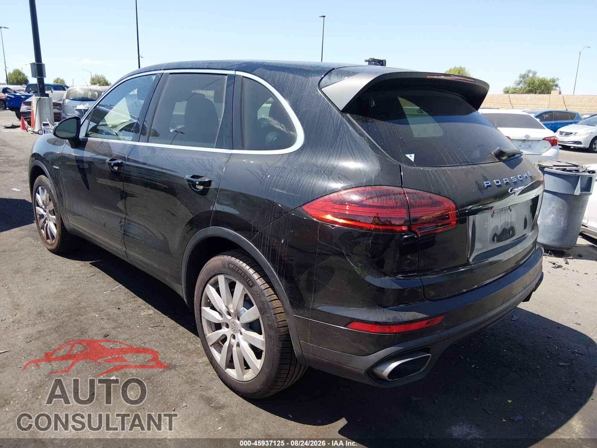PORSCHE CAYENNE 2016 - WP1AF2A22GKA41922
