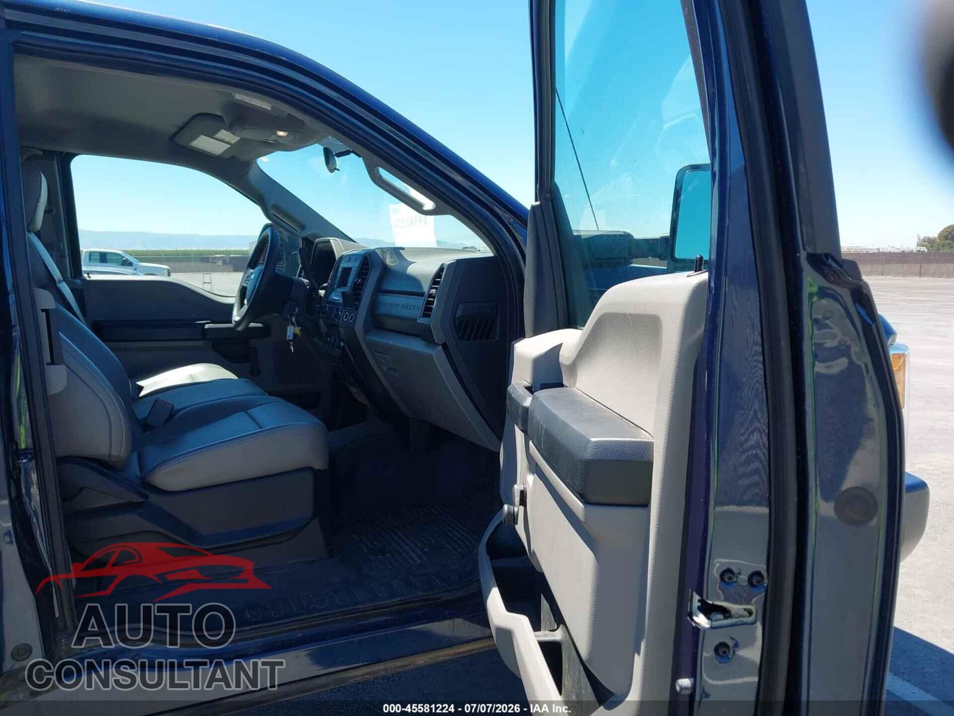 FORD F-250 2017 - 1FD7X2B60HEE29043