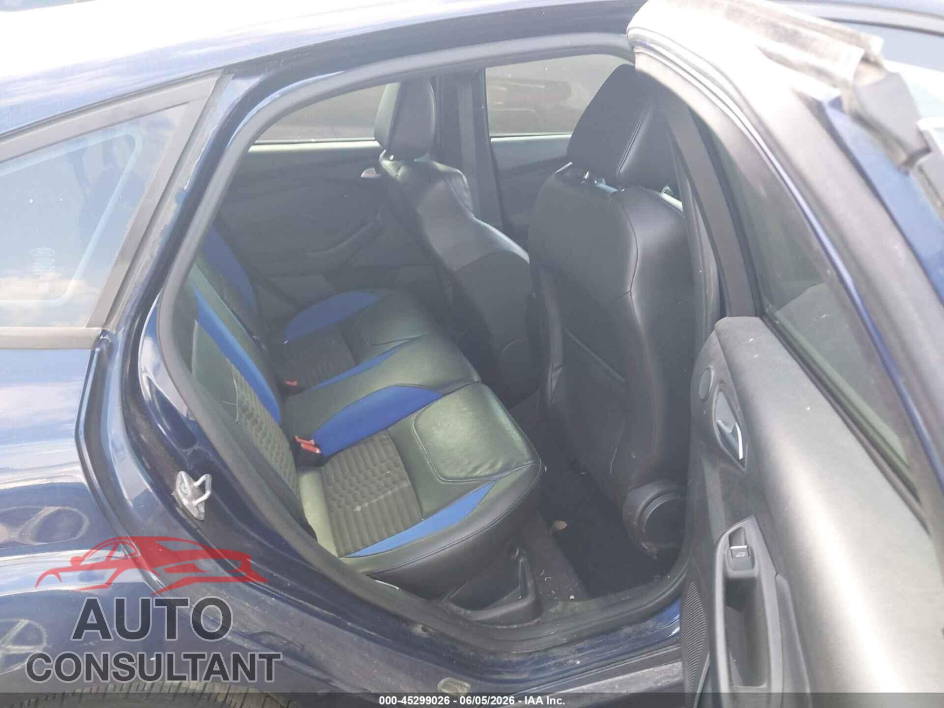 FORD FOCUS ST 2016 - 1FADP3L90GL200075