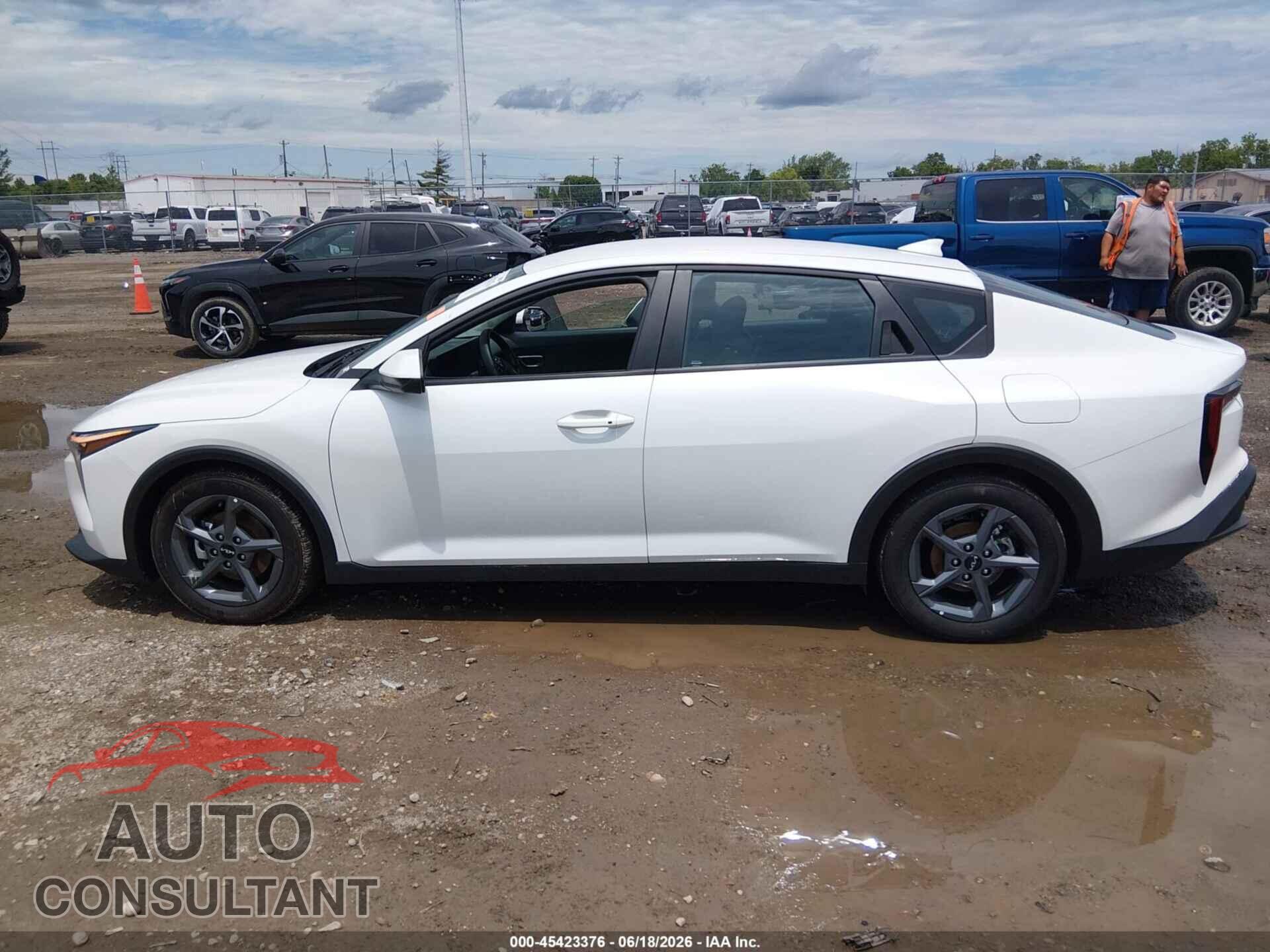 KIA K4 2025 - 3KPFT4DEXSE144602