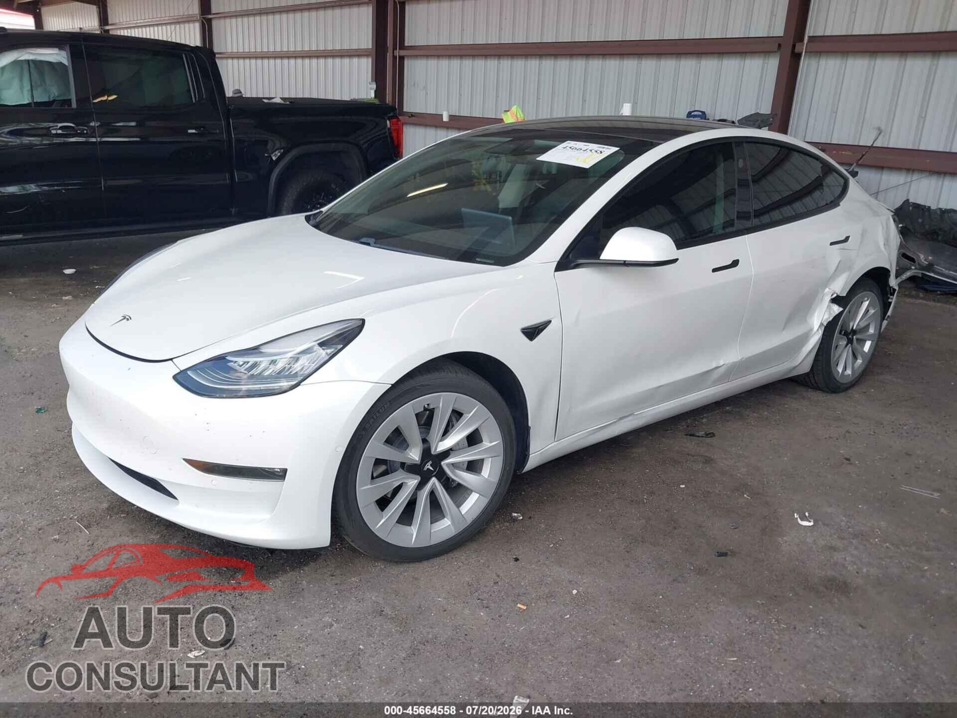 TESLA MODEL 3 2021 - 5YJ3E1EA8MF856708