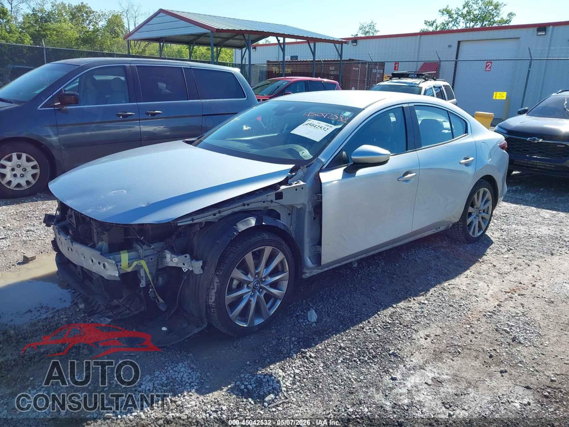 MAZDA MAZDA3 2019 - JM1BPACL4K1109719