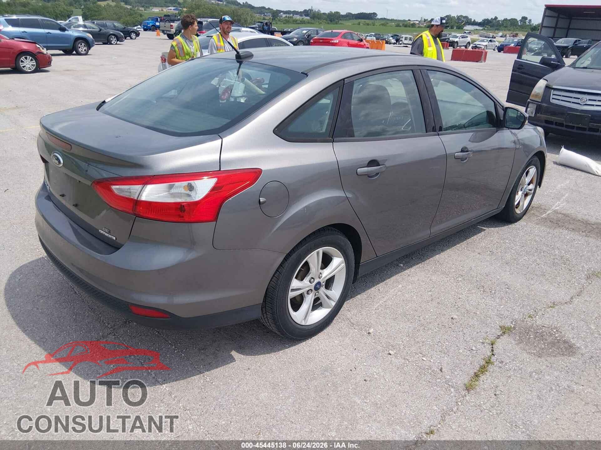 FORD FOCUS 2014 - 1FADP3F26EL295060