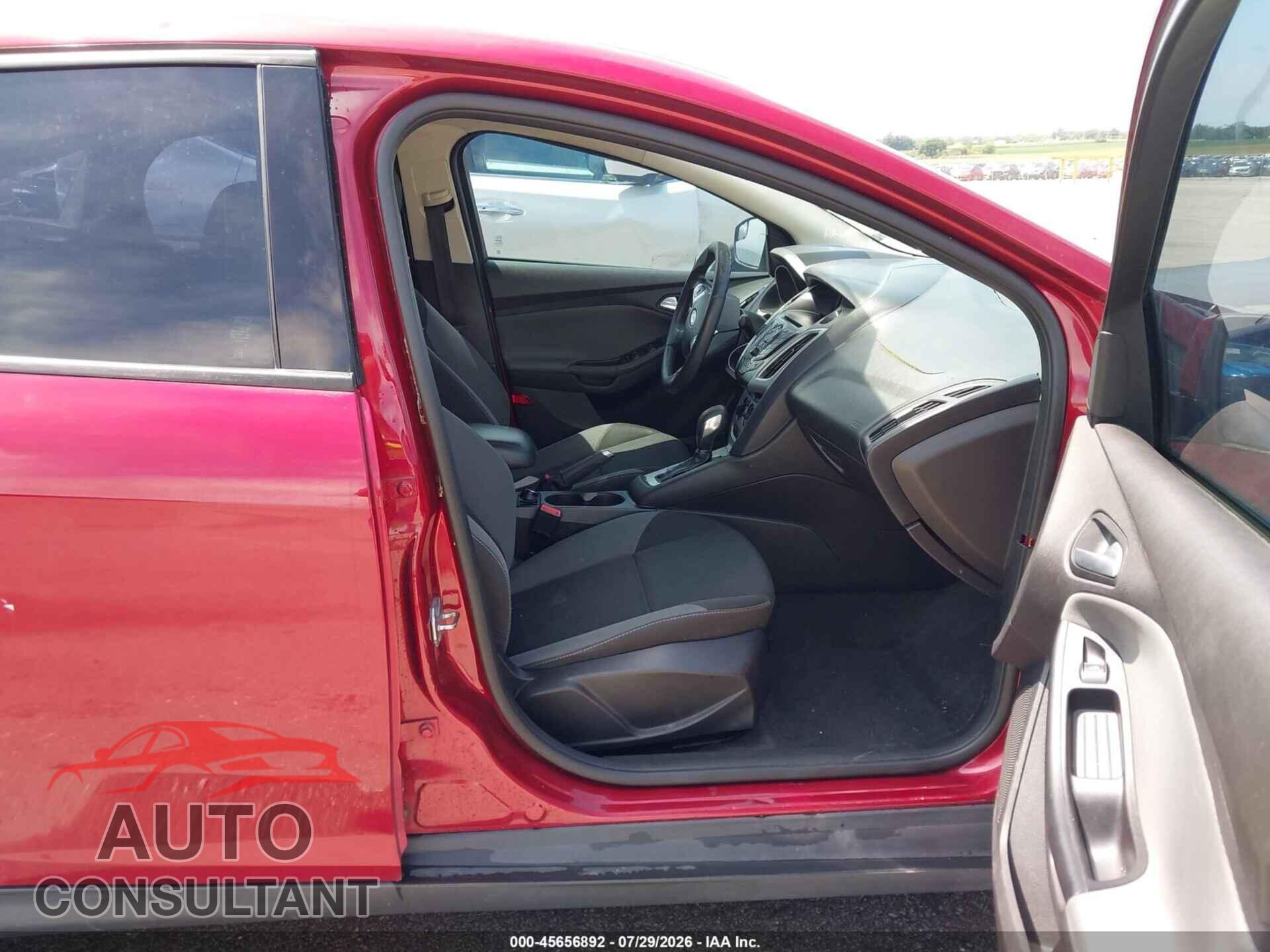 FORD FOCUS 2014 - 1FADP3F28EL350205