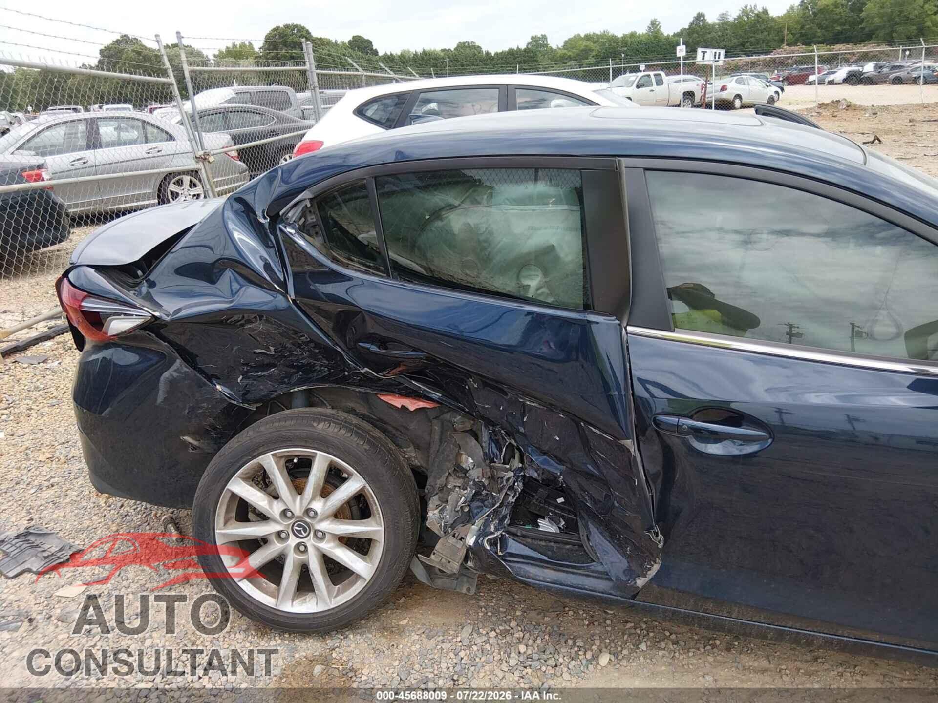 MAZDA MAZDA3 2017 - 3MZBN1W3XHM136191
