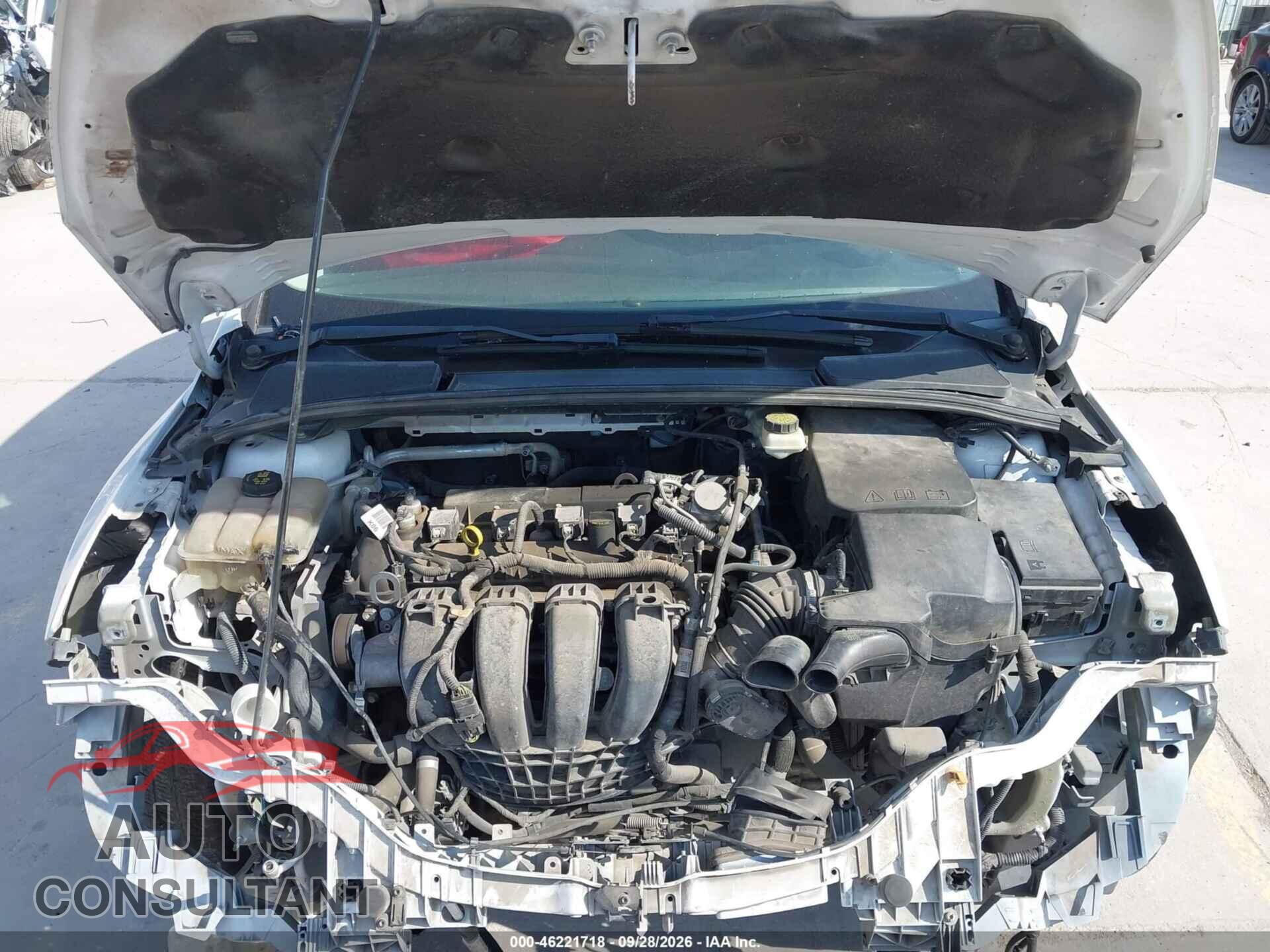 FORD FOCUS 2017 - 1FADP3F23HL217338
