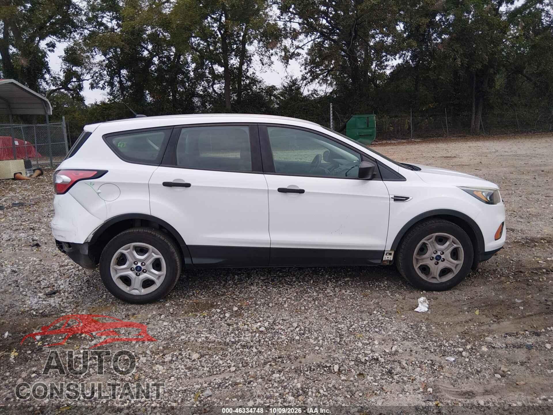 FORD ESCAPE 2018 - 1FMCU0F73JUB03716