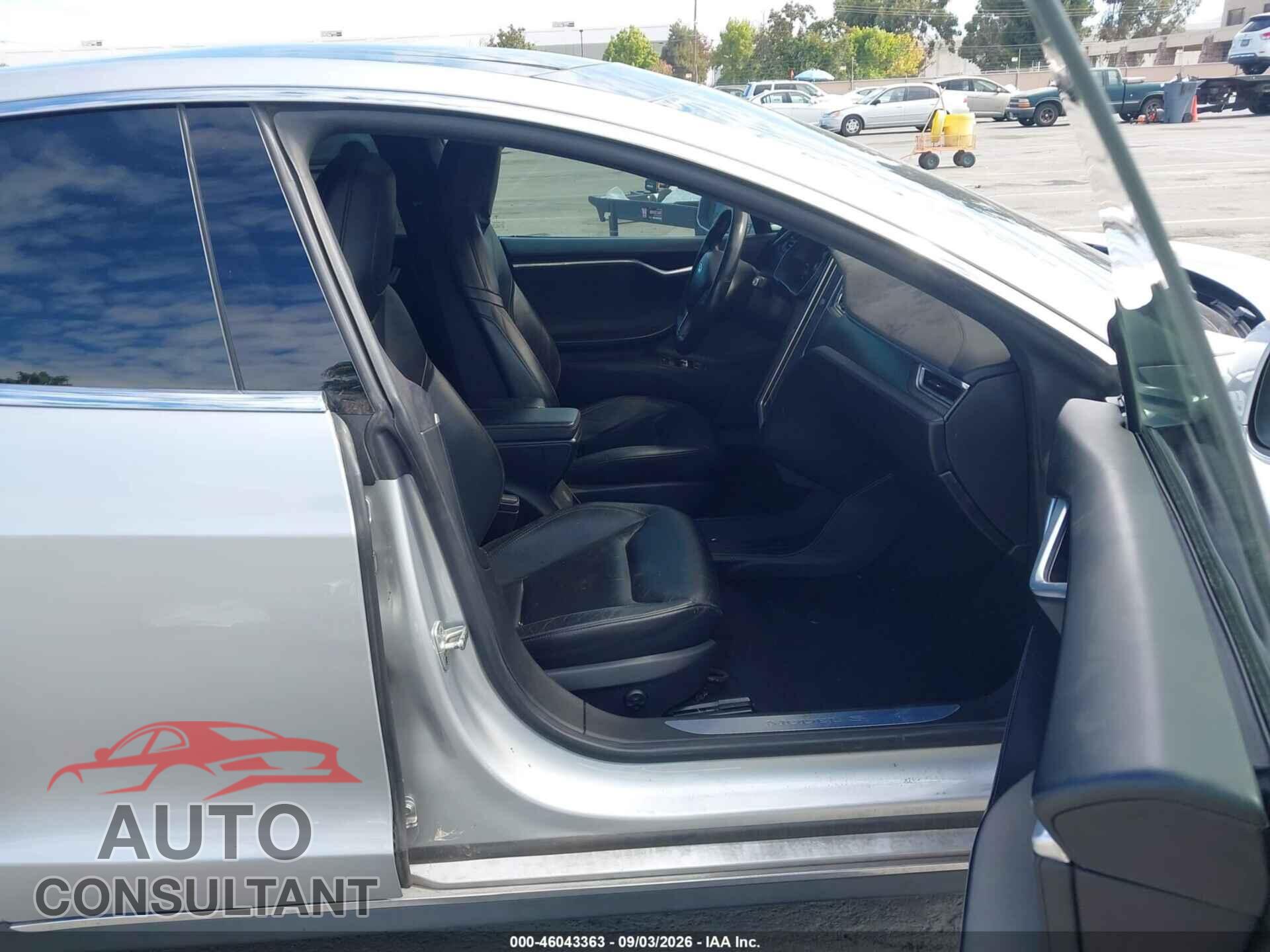 TESLA MODEL S 2016 - 5YJSA1E2XGF126352